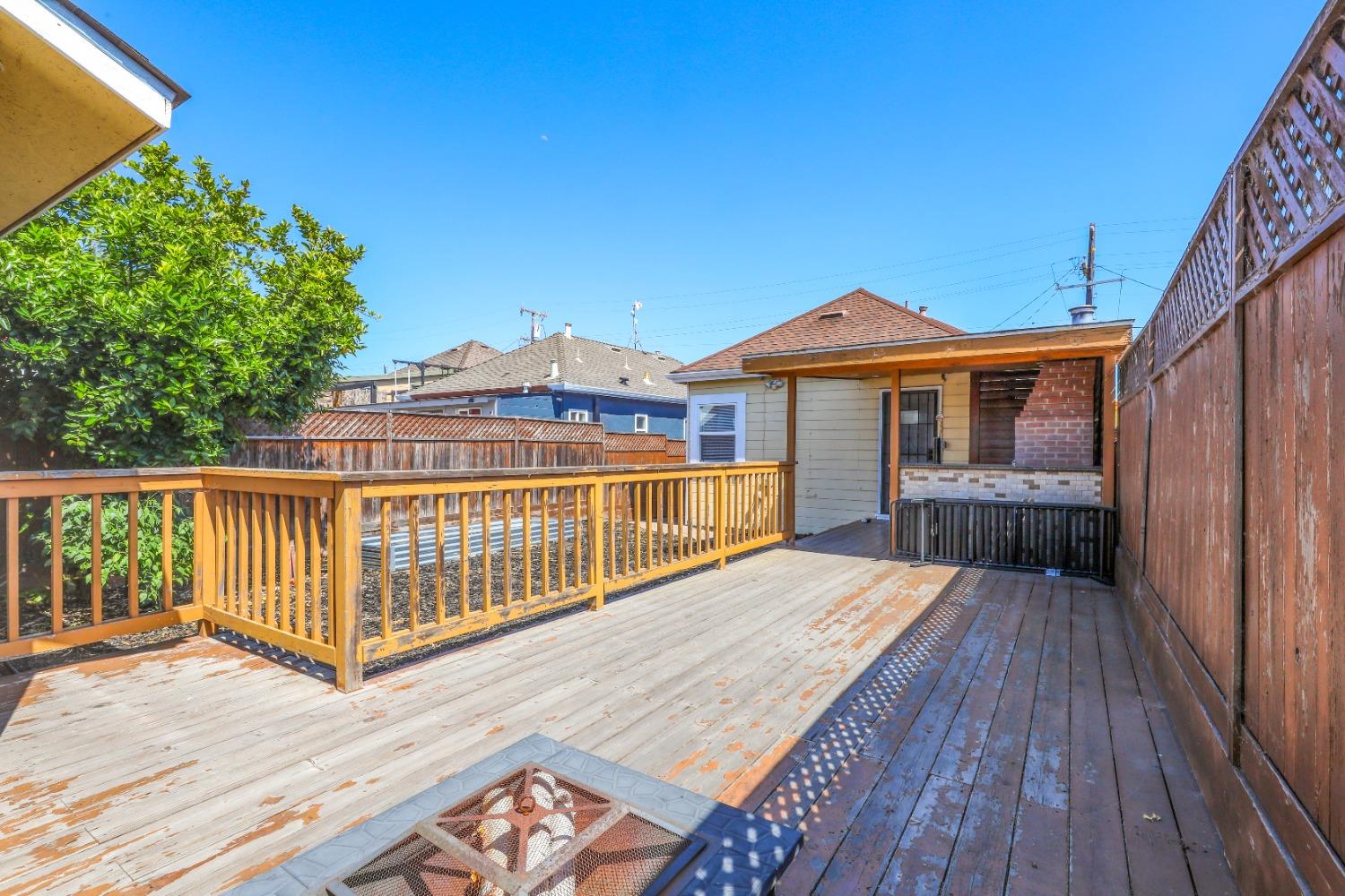 Detail Gallery Image 11 of 48 For 1305 144th Ave, San Leandro,  CA 94578 - 2 Beds | 2/1 Baths