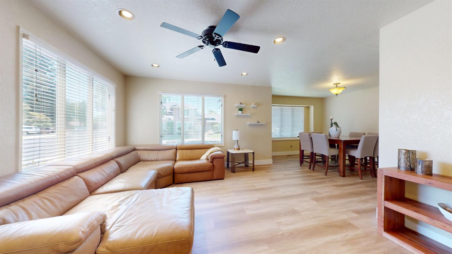 3306 Wyc Lakeshore Drive, Modesto, California image 33