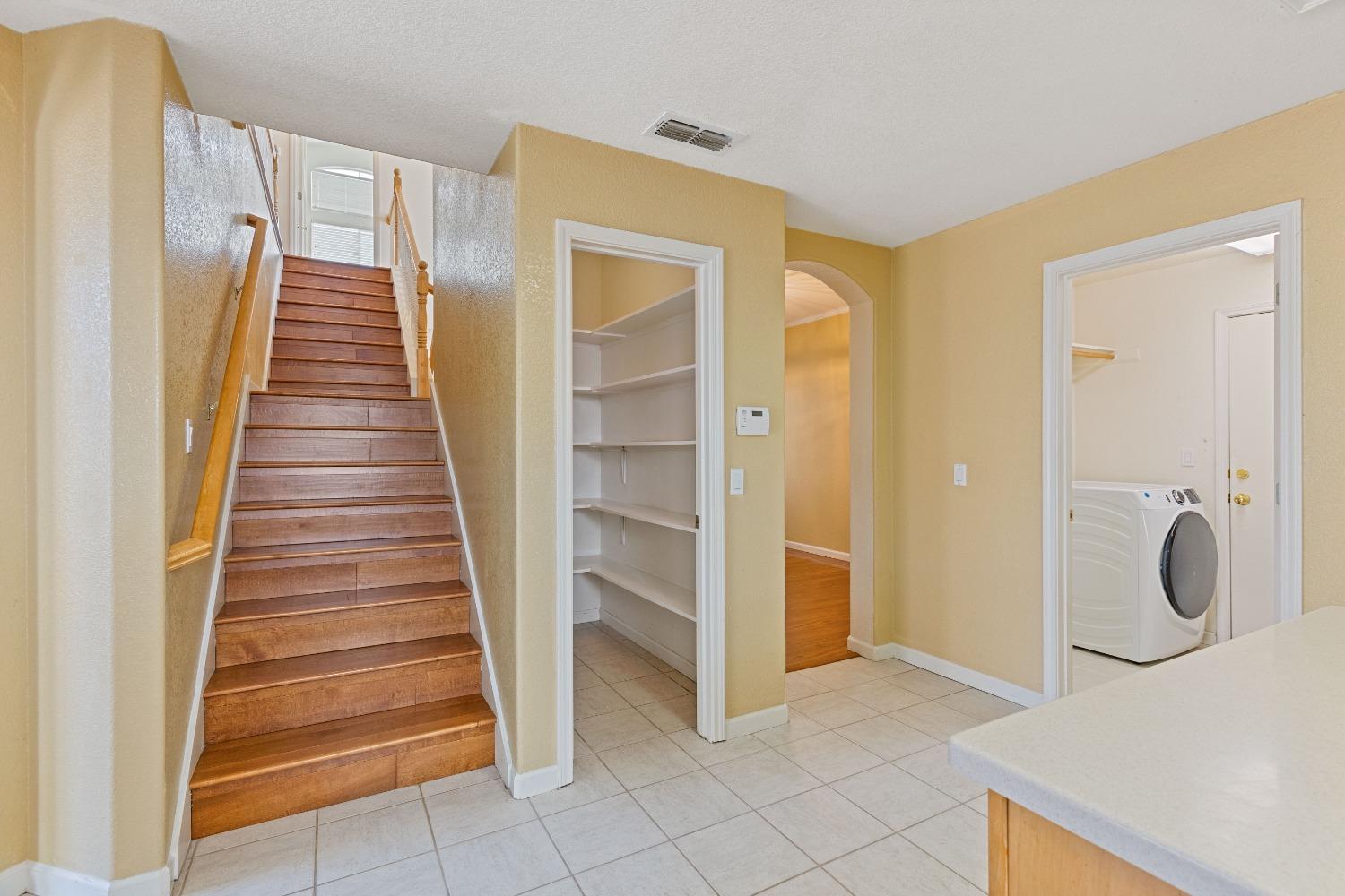 Detail Gallery Image 33 of 62 For 7920 Tetotom Park Way, Antelope,  CA 95843 - 5 Beds | 3 Baths