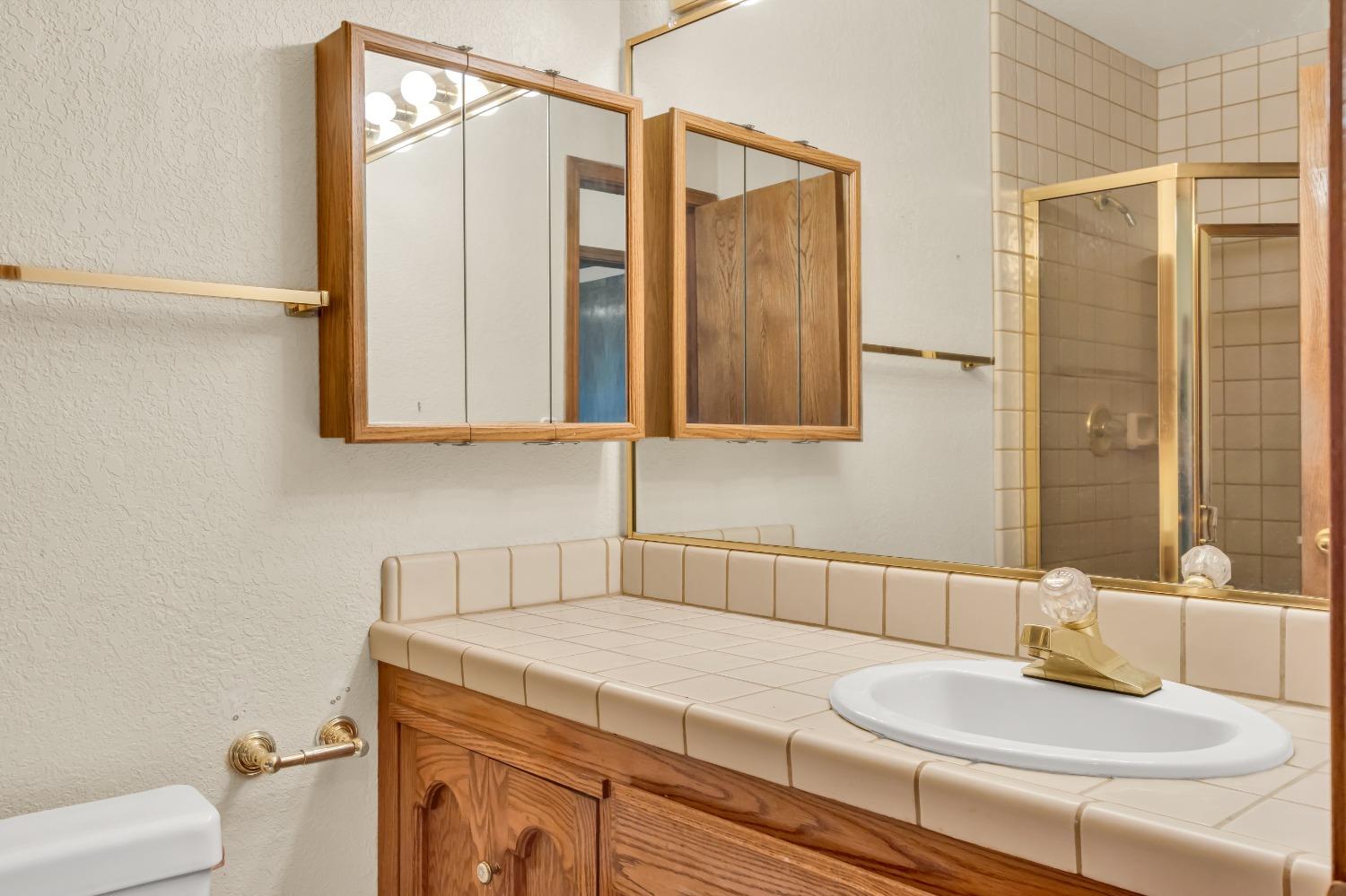 Detail Gallery Image 33 of 60 For 3375 Sudbury Rd, Cameron Park,  CA 95682 - 3 Beds | 3 Baths