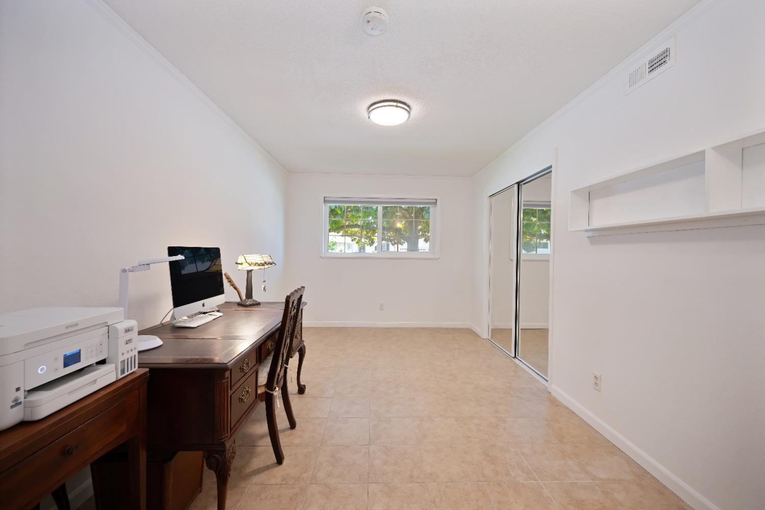 Detail Gallery Image 27 of 75 For 6207 Rampart Dr, Carmichael,  CA 95608 - 4 Beds | 3 Baths