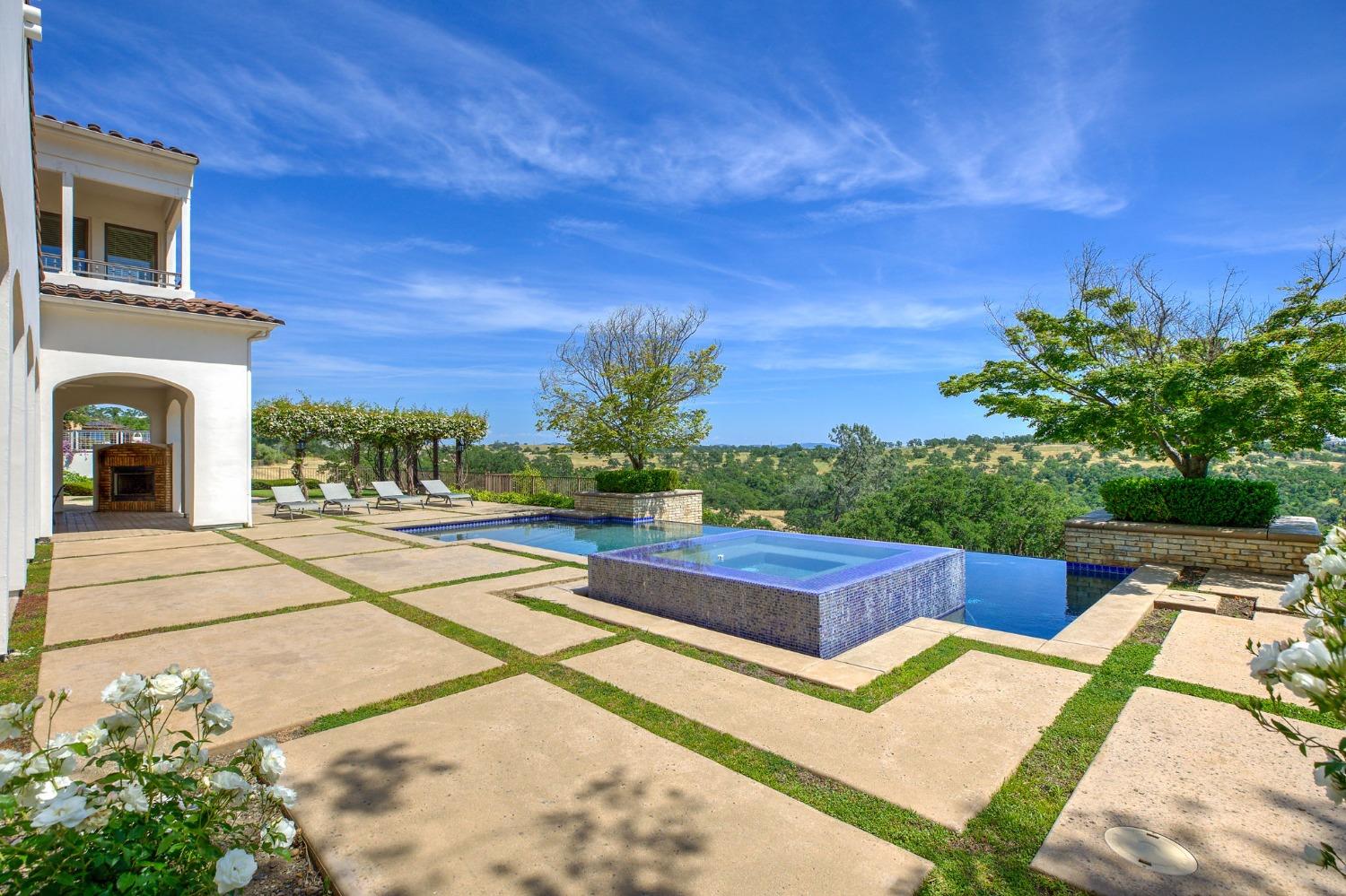 Detail Gallery Image 13 of 72 For 3432 Vista De Madera, Lincoln,  CA 95648 - 5 Beds | 5/1 Baths