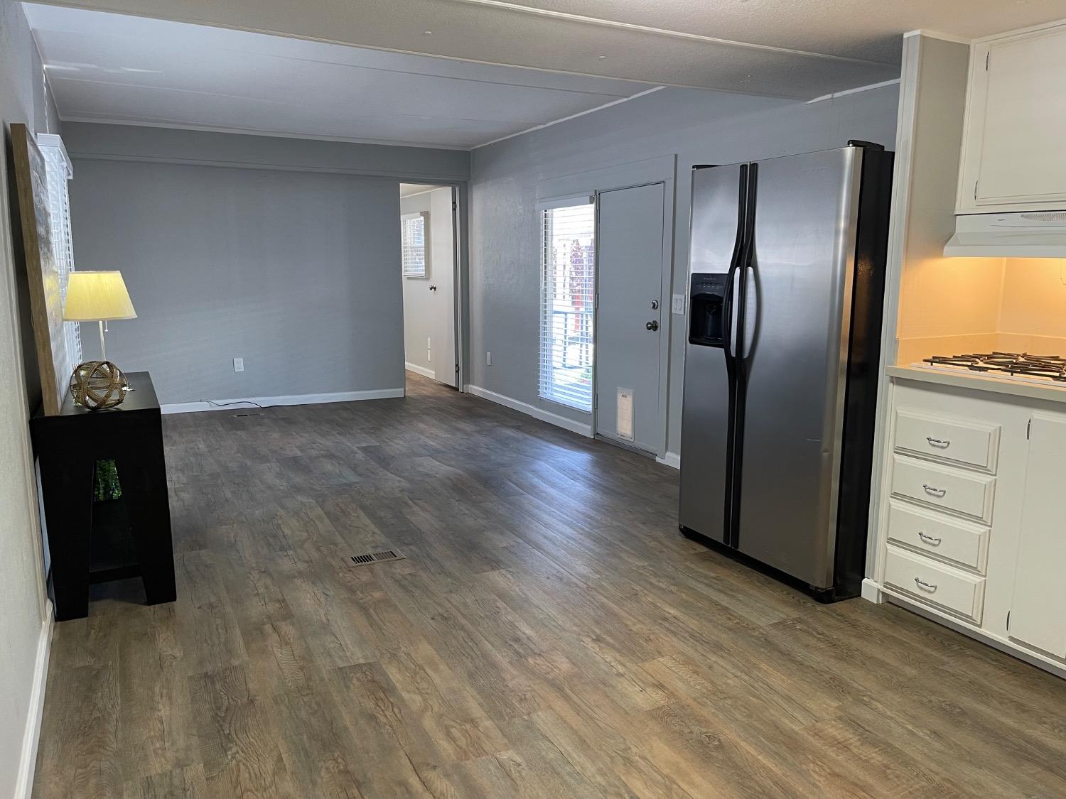 Detail Gallery Image 9 of 34 For 237 Palm View Ln, Rancho Cordova,  CA 95670 - 2 Beds | 1/1 Baths