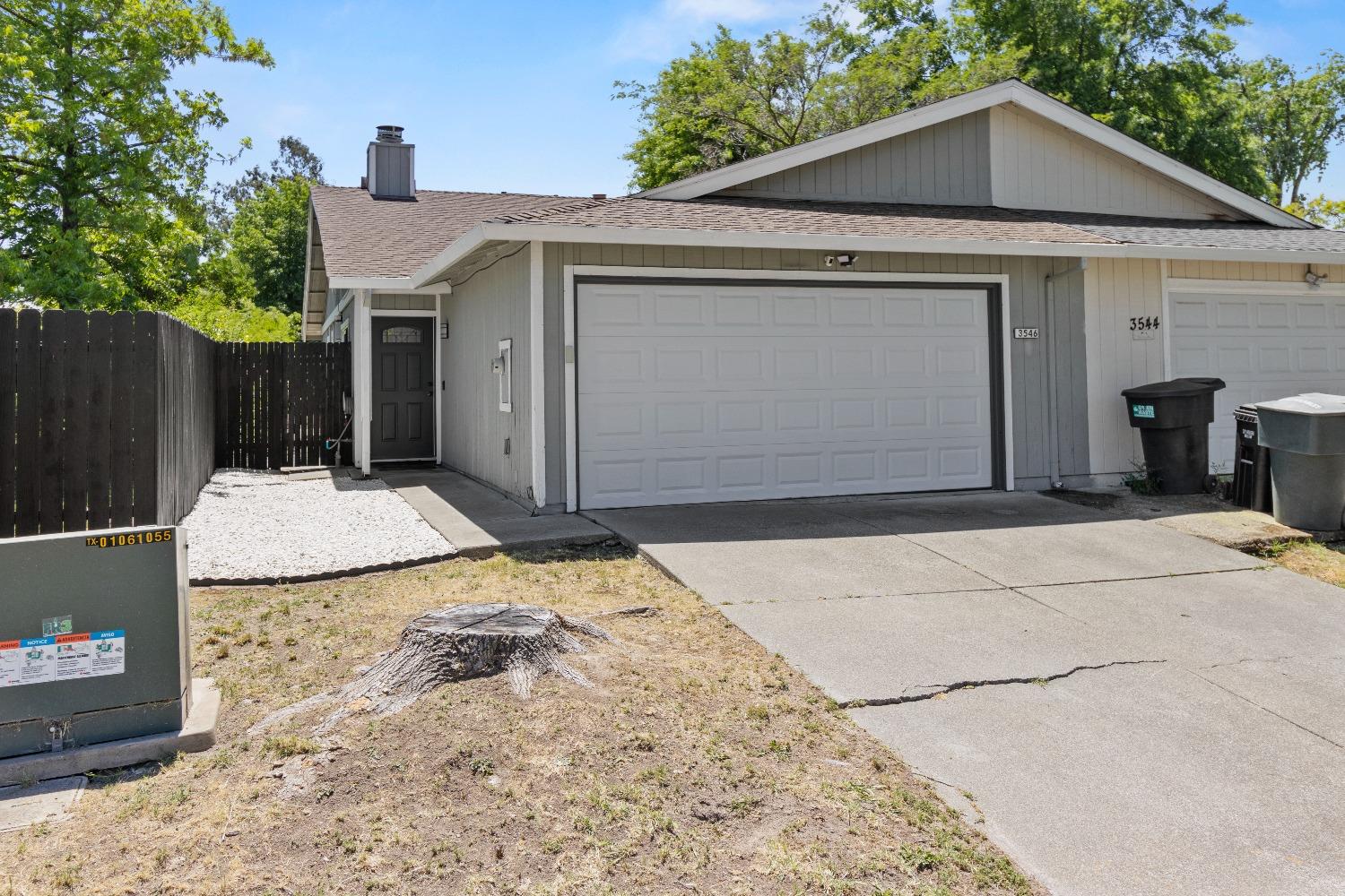 Detail Gallery Image 1 of 45 For 3546 Treleaven Ct, Antelope,  CA 95843 - 2 Beds | 2 Baths