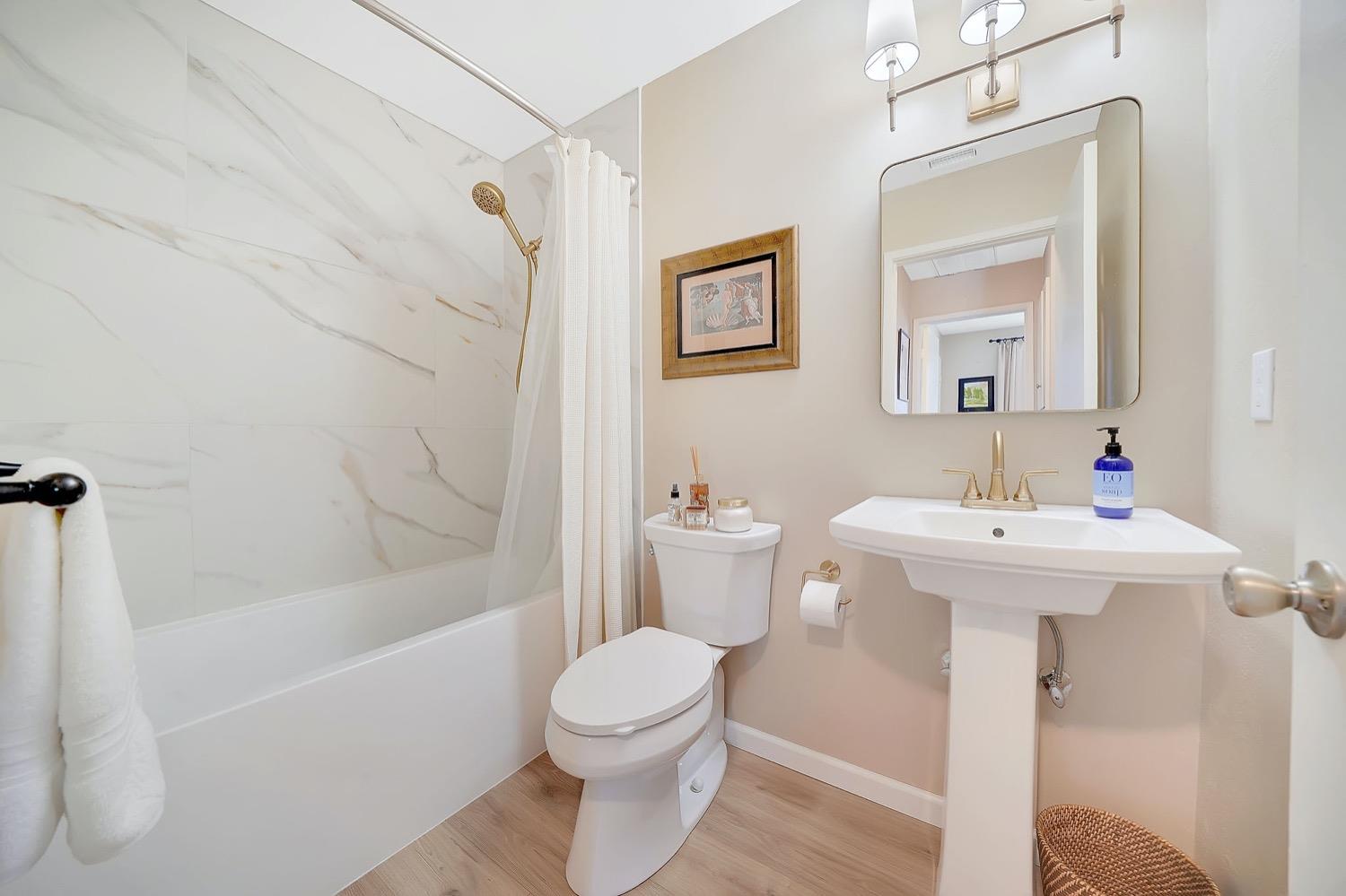 Detail Gallery Image 20 of 63 For 8912 Ramstad Ave, Fair Oaks,  CA 95628 - 3 Beds | 1 Baths