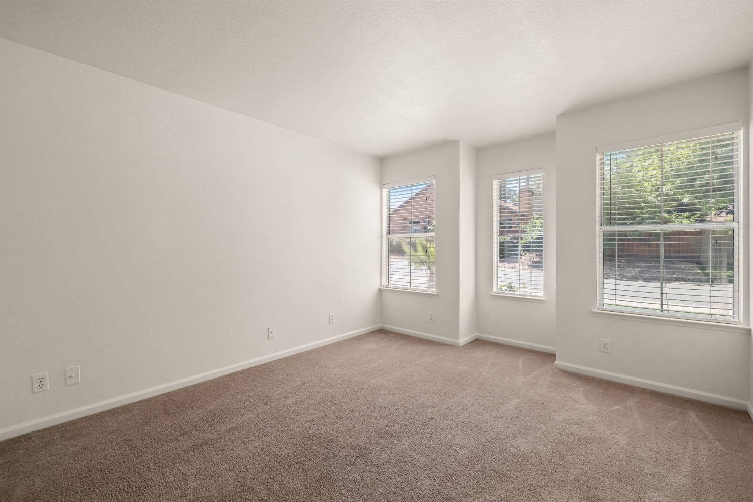 Detail Gallery Image 37 of 45 For 8531 Heather Cross Way, Orangevale,  CA 95662 - 3 Beds | 2 Baths
