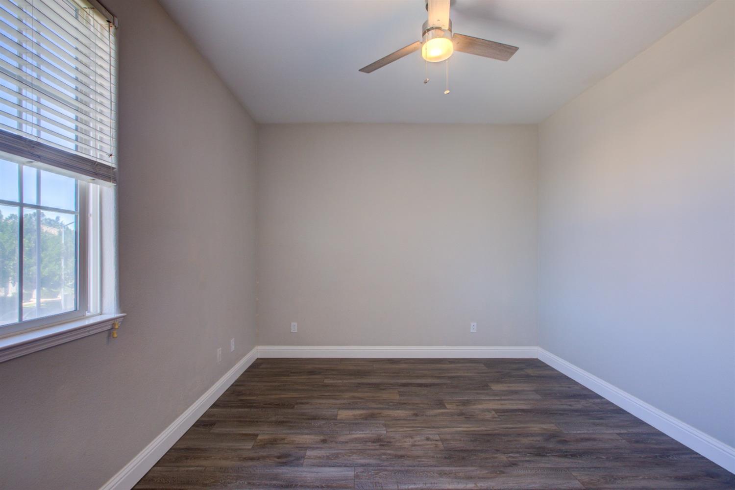 Detail Gallery Image 23 of 75 For 4008 Calais, Modesto,  CA 95356 - 4 Beds | 3 Baths