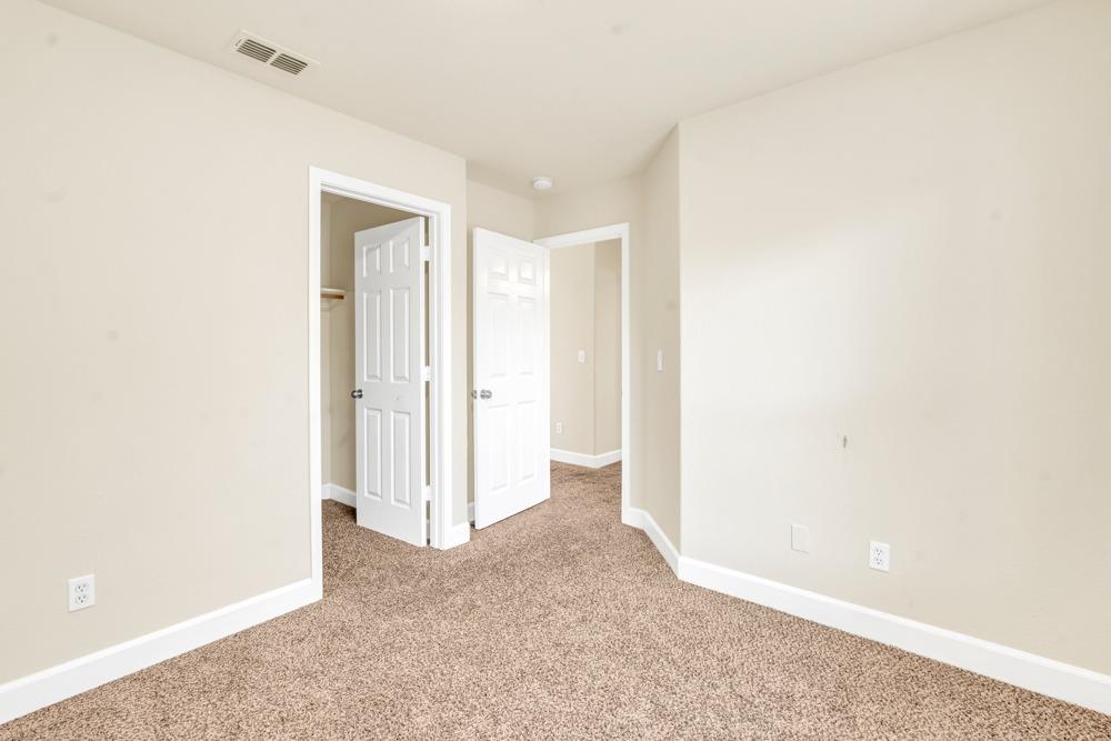 Detail Gallery Image 40 of 56 For 4909 Winamac Dr, Sacramento,  CA 95835 - 3 Beds | 2/1 Baths