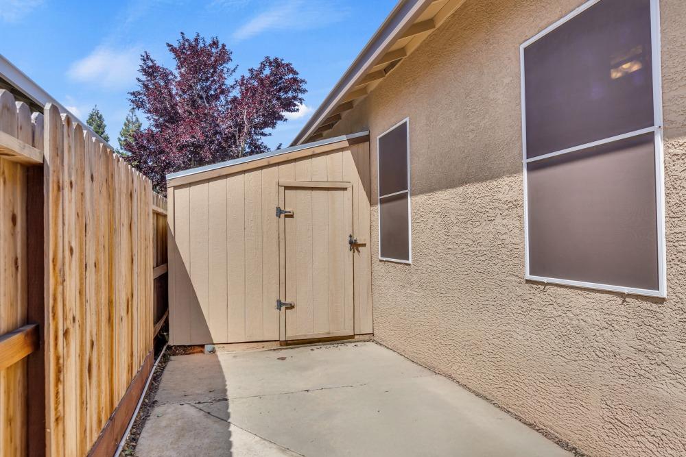 Detail Gallery Image 59 of 66 For 929 Jordine Way, Galt,  CA 95632 - 5 Beds | 2/1 Baths