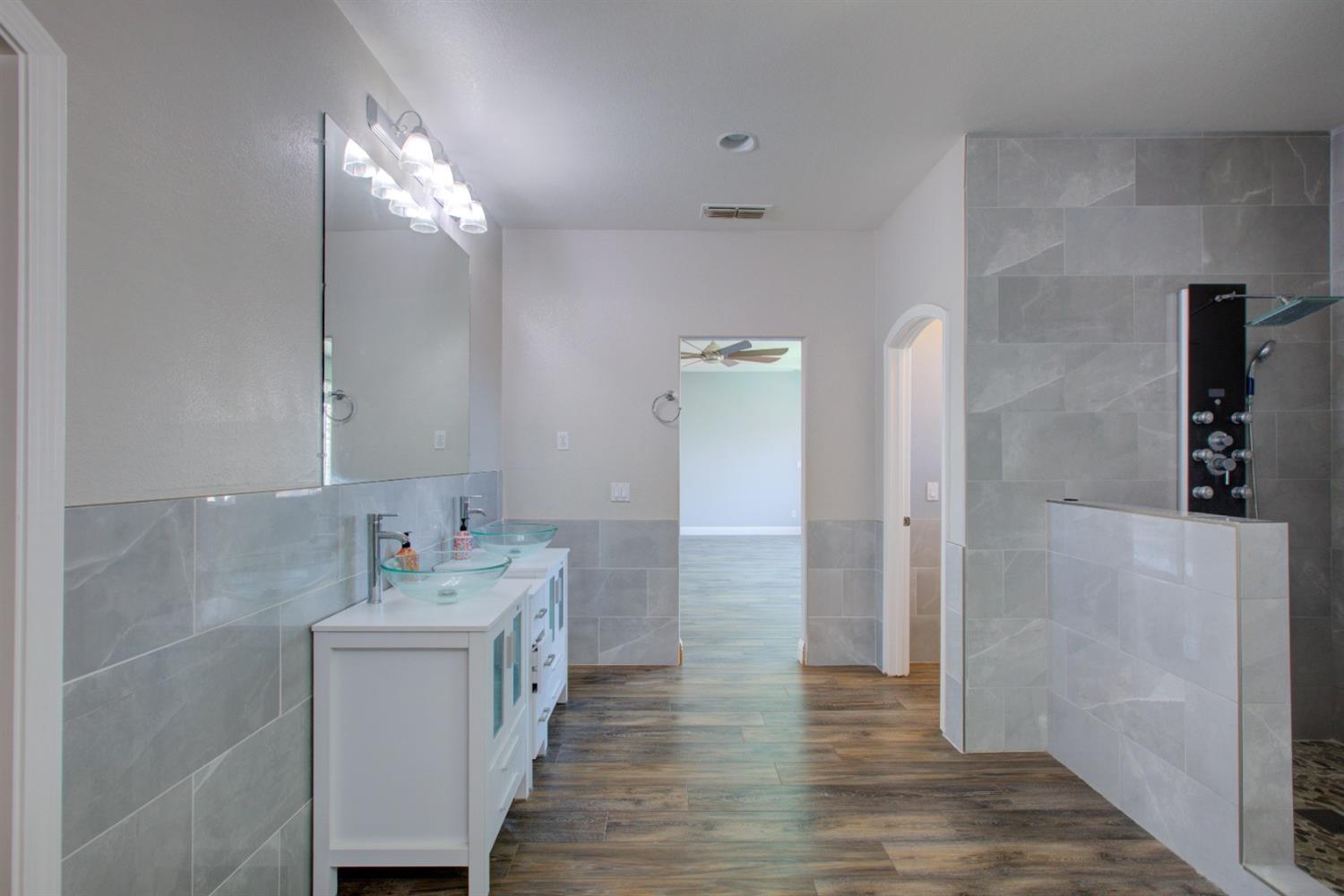 Detail Gallery Image 16 of 75 For 4008 Calais, Modesto,  CA 95356 - 4 Beds | 3 Baths