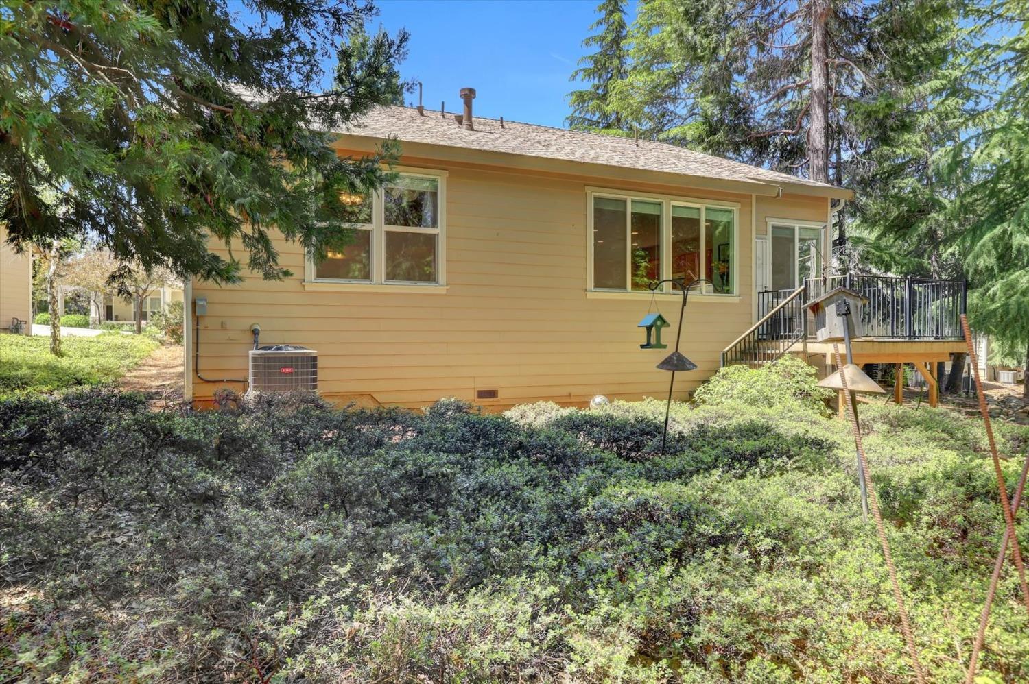 Detail Gallery Image 52 of 66 For 142 Sparrow Cir, Grass Valley,  CA 95945 - 2 Beds | 2 Baths