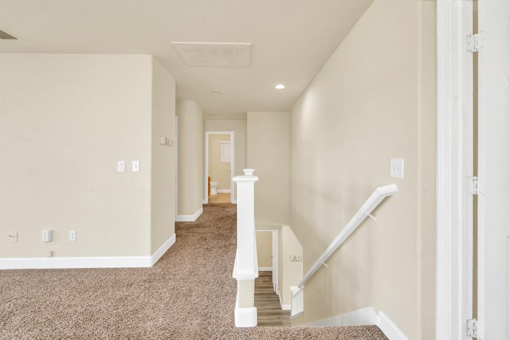 Detail Gallery Image 32 of 56 For 4909 Winamac Dr, Sacramento,  CA 95835 - 3 Beds | 2/1 Baths
