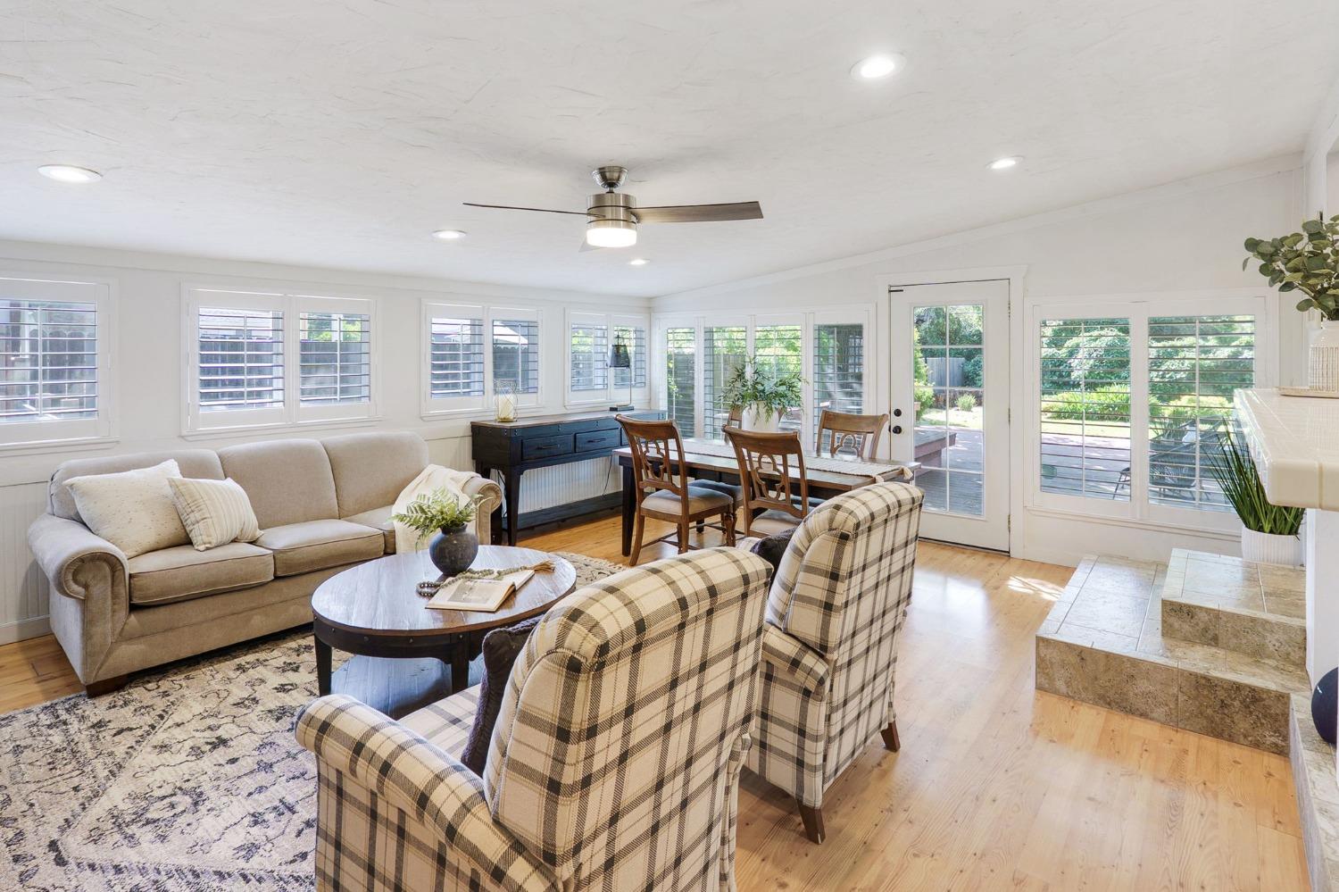 Detail Gallery Image 10 of 25 For 7158 Sunset Ave, Fair Oaks,  CA 95628 - 3 Beds | 1/1 Baths