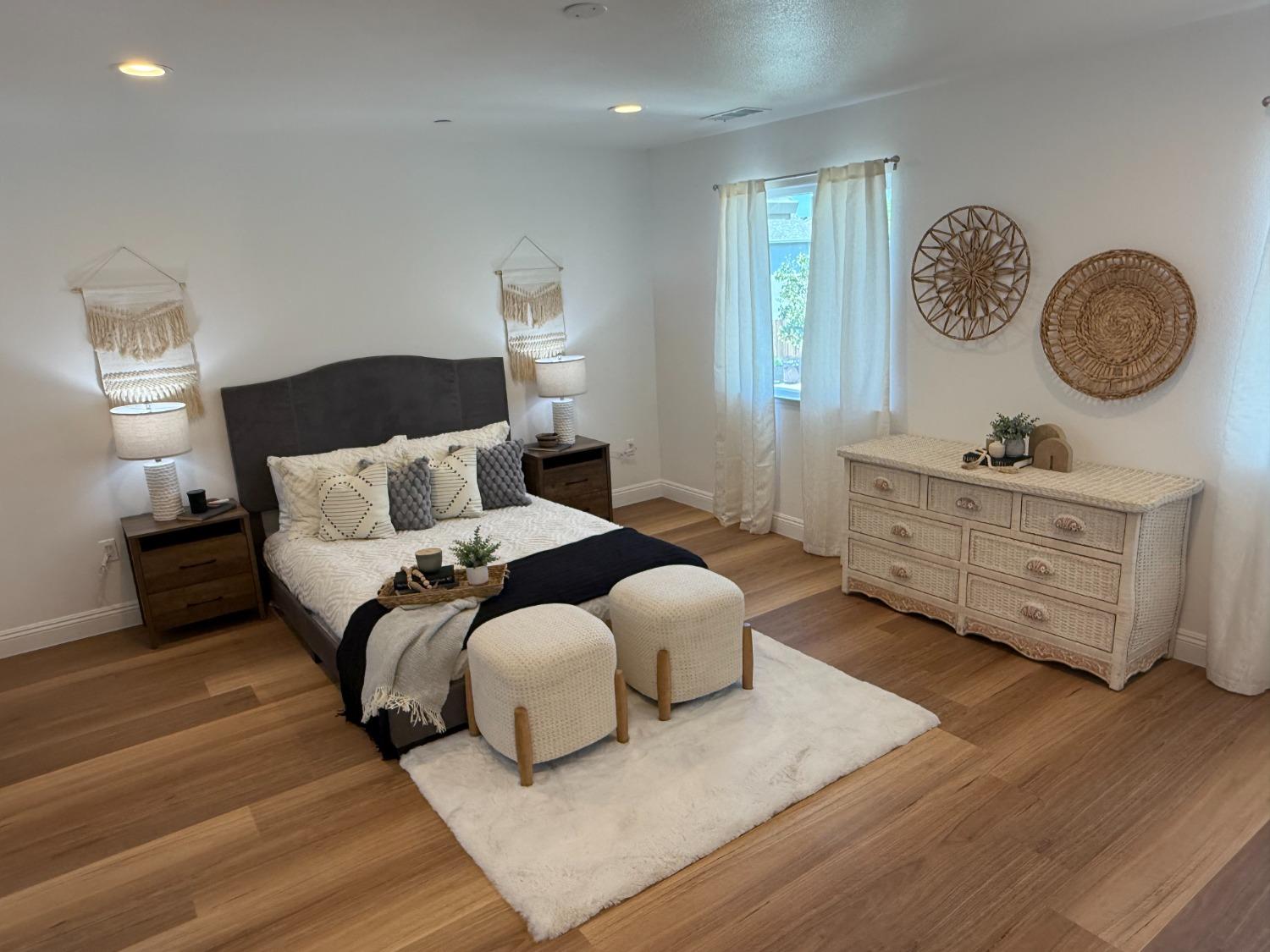 Detail Gallery Image 20 of 26 For 571 Jason Dr, Turlock,  CA 95380 - 3 Beds | 2/1 Baths