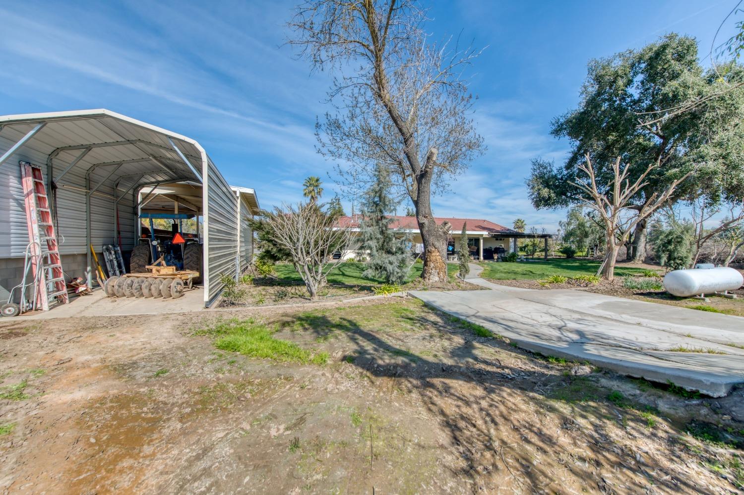 Detail Gallery Image 30 of 38 For 25540 Lynn Pl #B,  –,  CA 93638 - 3 Beds | 2 Baths