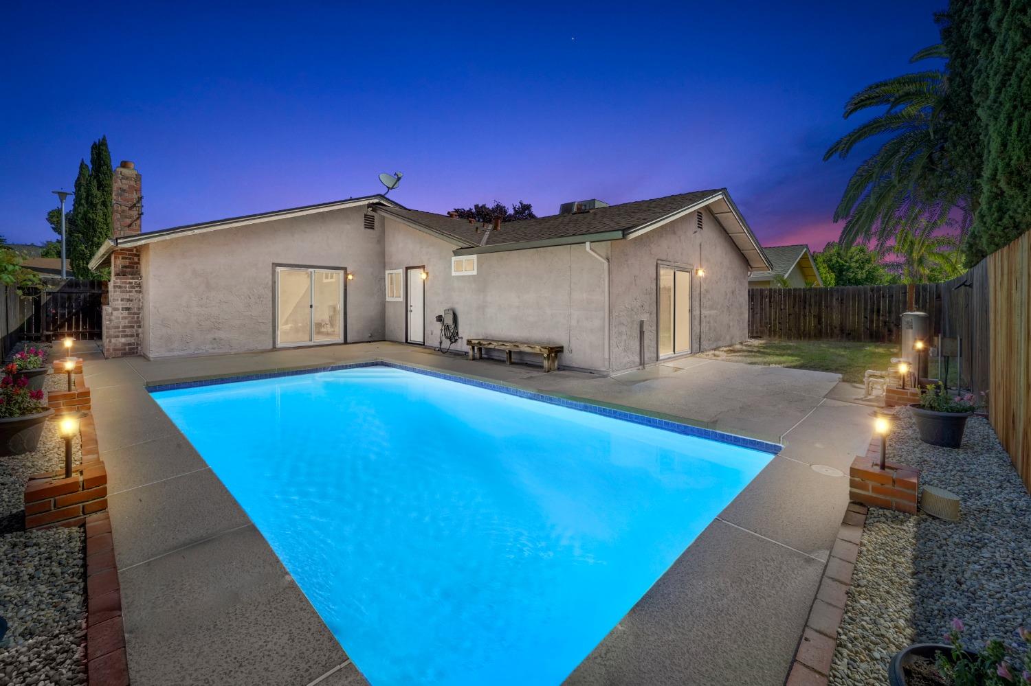 Windjammer Way, Citrus Heights, California image 33