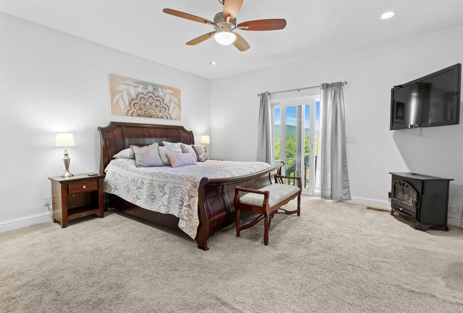 Detail Gallery Image 7 of 44 For 9593 Quail Meadow Ln, Oregon House,  CA 95962 - 3 Beds | 2 Baths