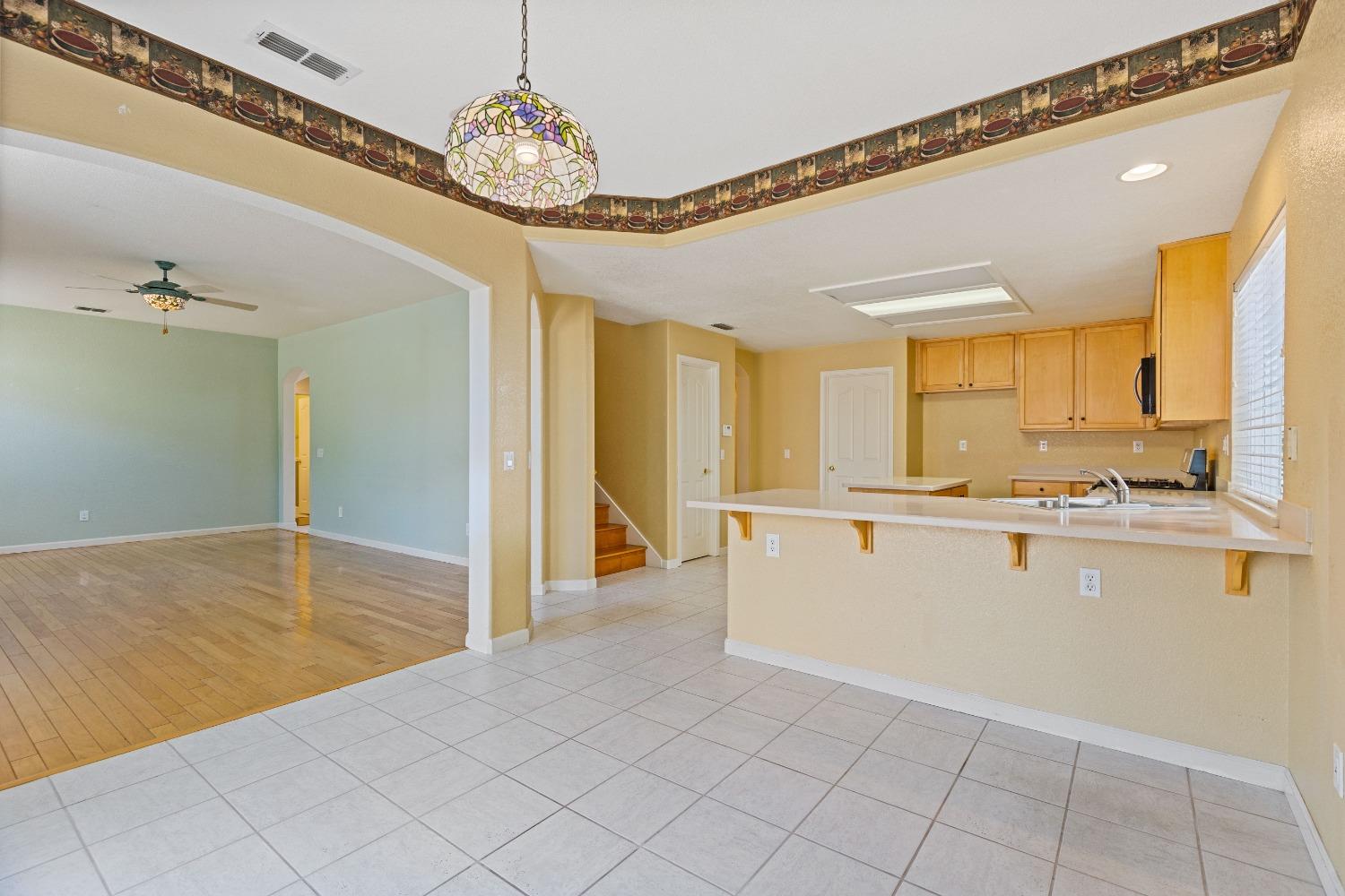 Detail Gallery Image 28 of 62 For 7920 Tetotom Park Way, Antelope,  CA 95843 - 5 Beds | 3 Baths