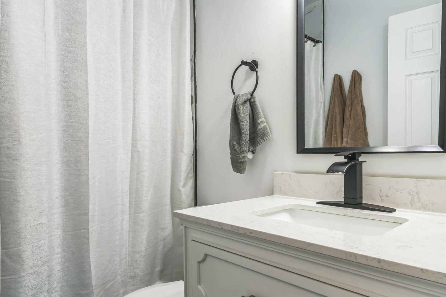 Detail Gallery Image 11 of 18 For 2618 Hoover Ct, Merced,  CA 95340 - 3 Beds | 1/1 Baths