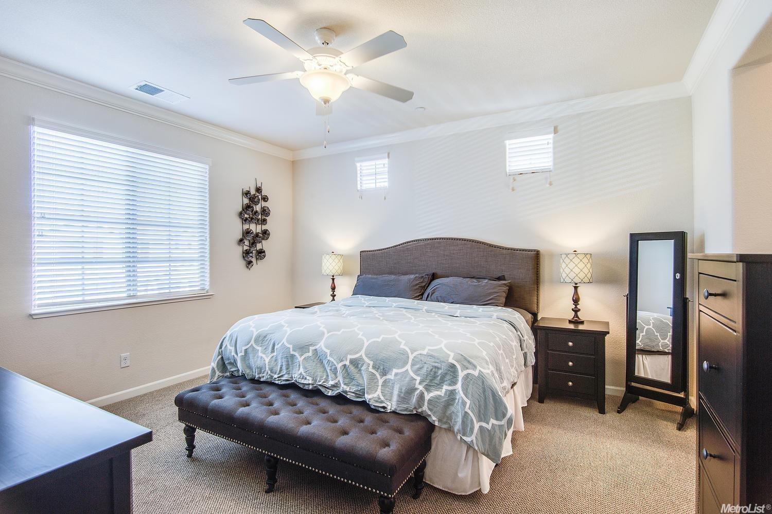Detail Gallery Image 8 of 18 For 3577 Trentino St, Roseville,  CA 95747 - 4 Beds | 3 Baths