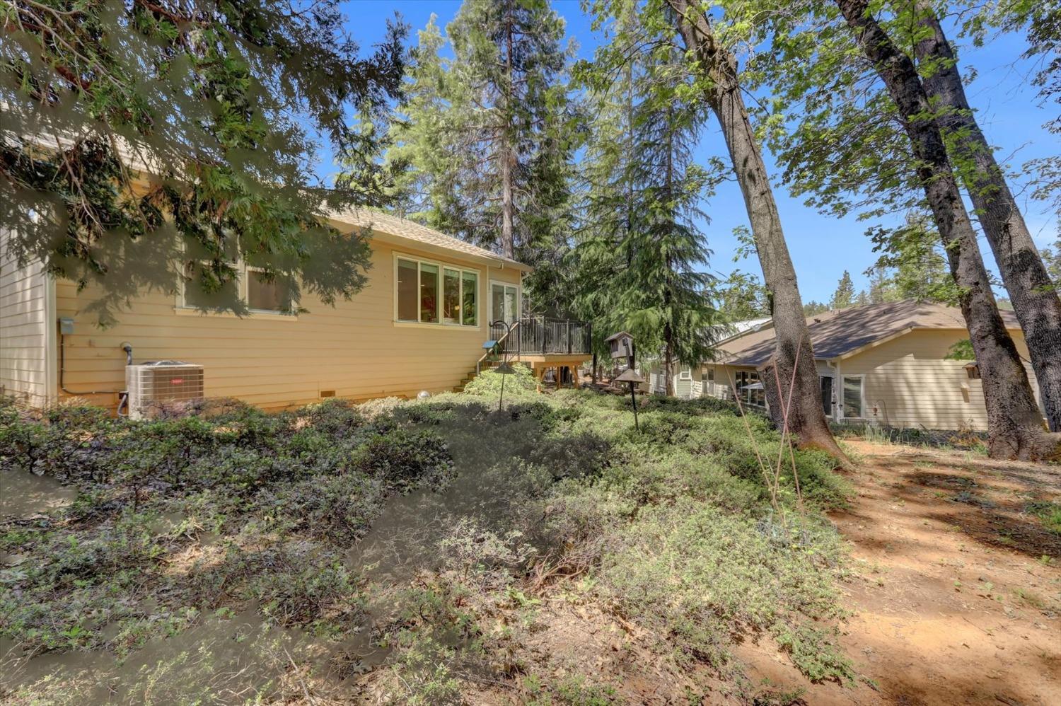 Detail Gallery Image 43 of 66 For 142 Sparrow Cir, Grass Valley,  CA 95945 - 2 Beds | 2 Baths