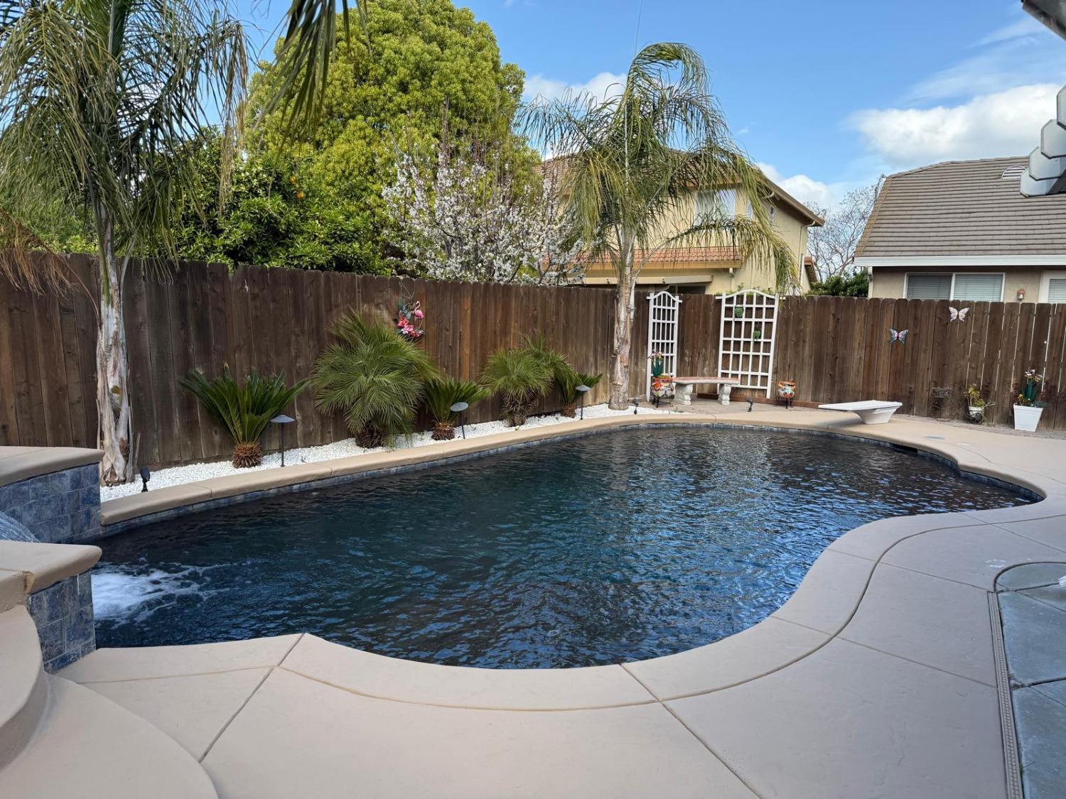 Detail Gallery Image 56 of 61 For 601 Olivine Ave, Lathrop,  CA 95330 - 5 Beds | 3 Baths