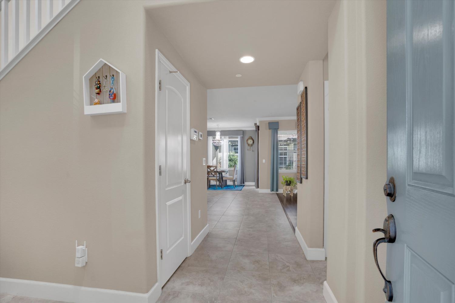 Detail Gallery Image 6 of 42 For 692 N Montebello St, Mountain House,  CA 95391 - 5 Beds | 4 Baths
