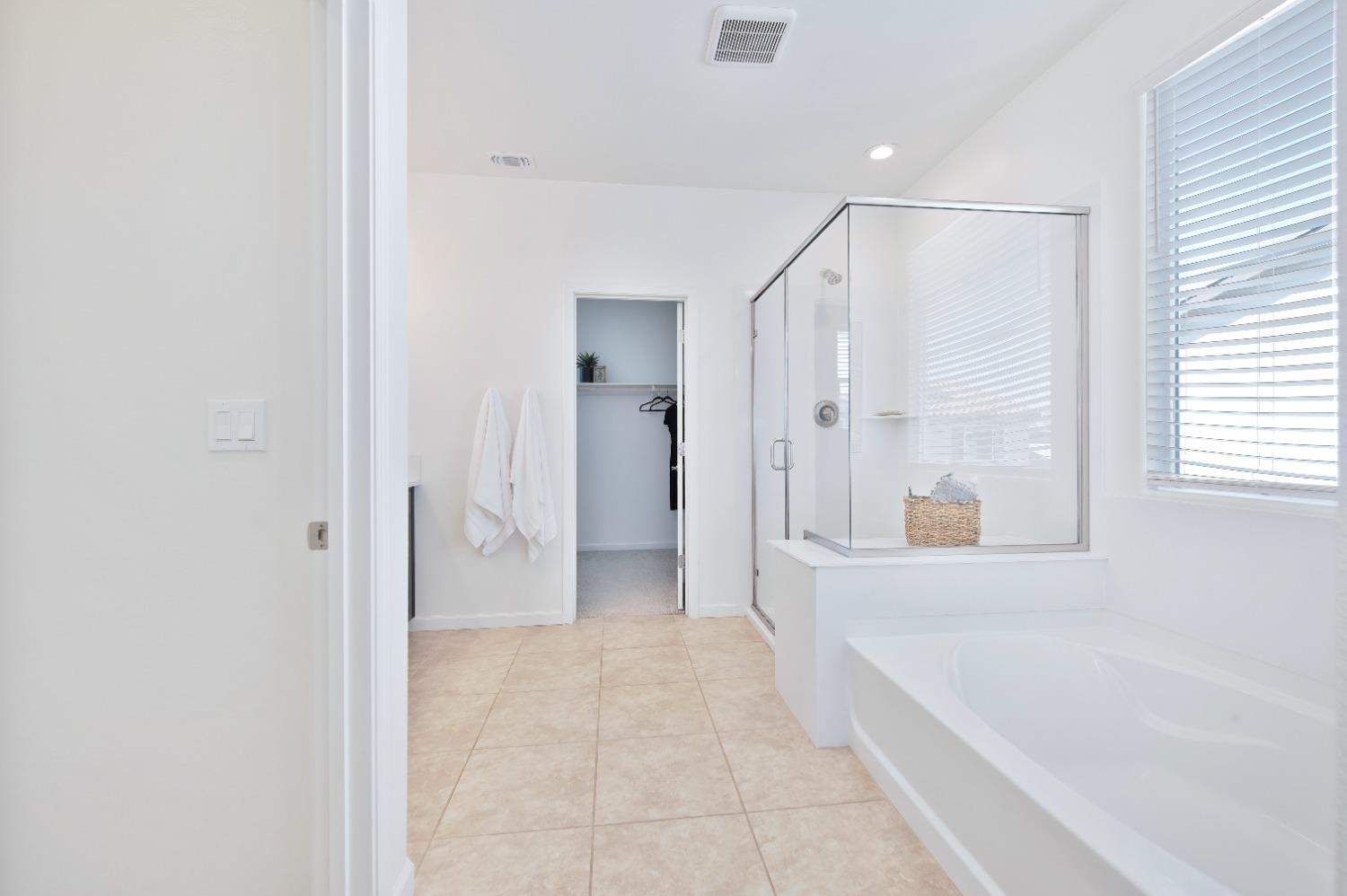 Detail Gallery Image 24 of 37 For 1336 Stark Bridge Rd, Lincoln,  CA 95648 - 4 Beds | 2/1 Baths