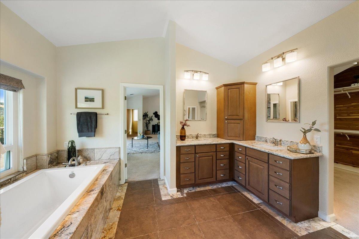 Detail Gallery Image 24 of 69 For 150 Spring Ln, Newcastle,  CA 95658 - 3 Beds | 3 Baths