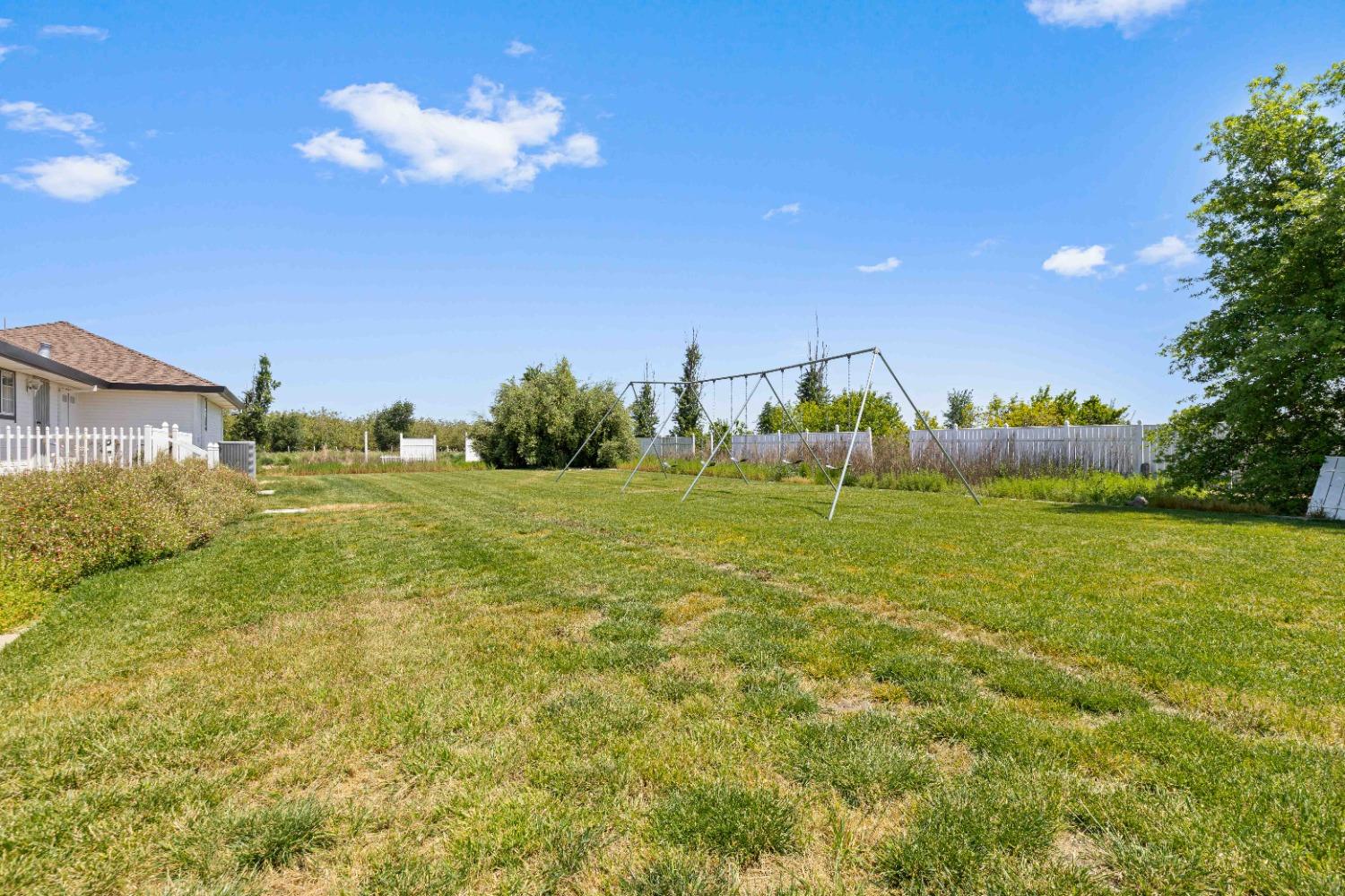 Detail Gallery Image 54 of 68 For 21299 E Highway 4, Stockton,  CA 95215 - 5 Beds | 4/1 Baths