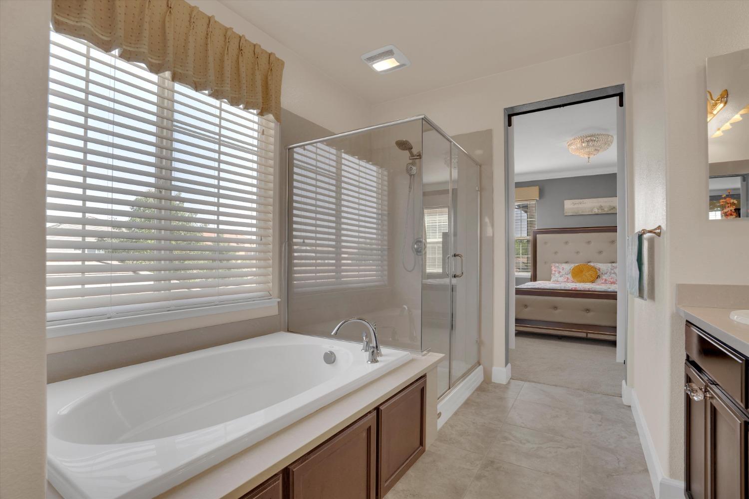 Detail Gallery Image 30 of 42 For 692 N Montebello St, Mountain House,  CA 95391 - 5 Beds | 4 Baths