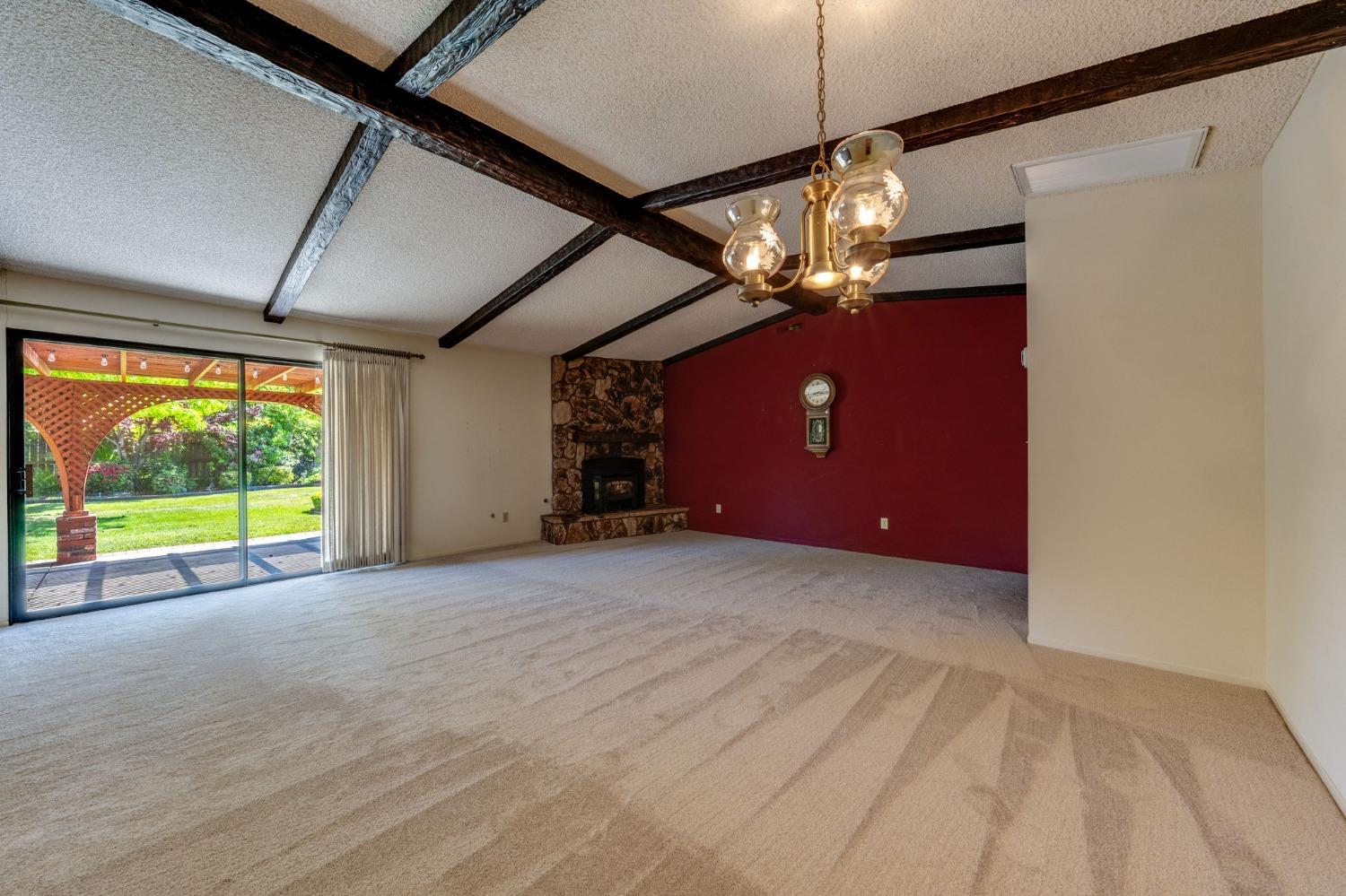 Detail Gallery Image 17 of 40 For 8700 Tipton Ct, Elk Grove,  CA 95624 - 3 Beds | 2/1 Baths