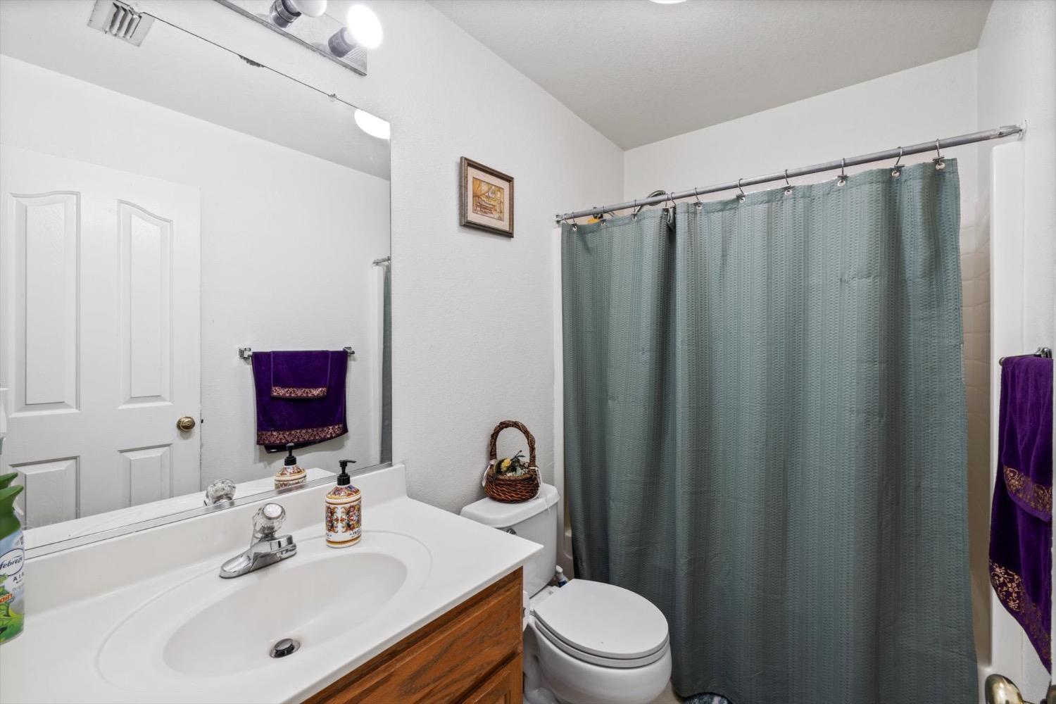 Detail Gallery Image 17 of 57 For 4116 Vercelli St, Stockton,  CA 95206 - 3 Beds | 2 Baths