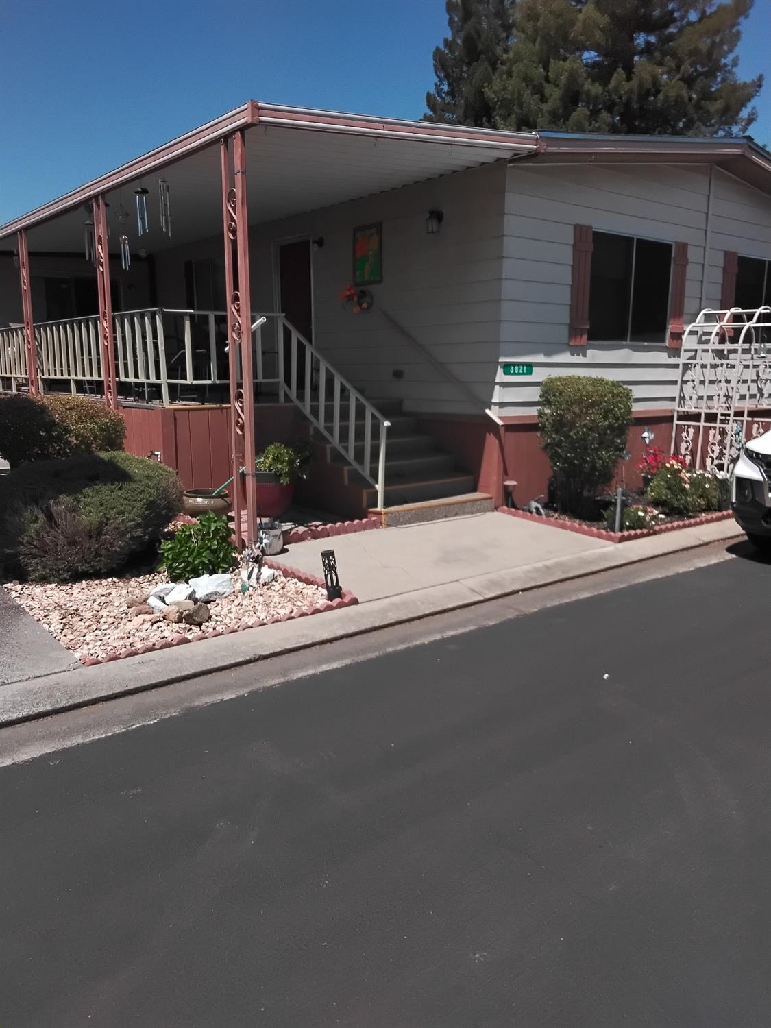 Detail Gallery Image 1 of 28 For 3821 Lahaina Ln 250, Modesto,  CA 95355 - 2 Beds | 2 Baths