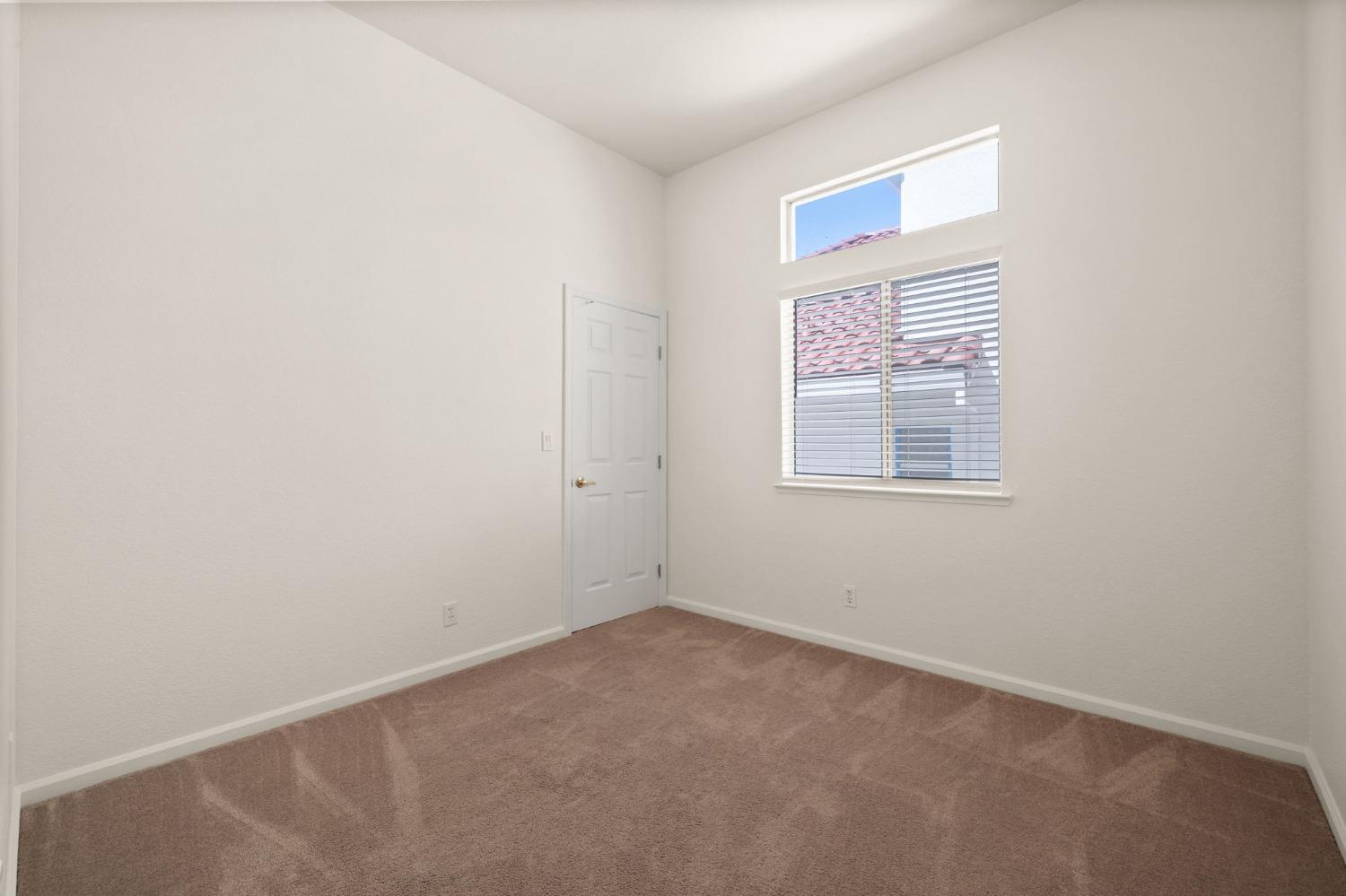 Detail Gallery Image 32 of 45 For 8531 Heather Cross Way, Orangevale,  CA 95662 - 3 Beds | 2 Baths