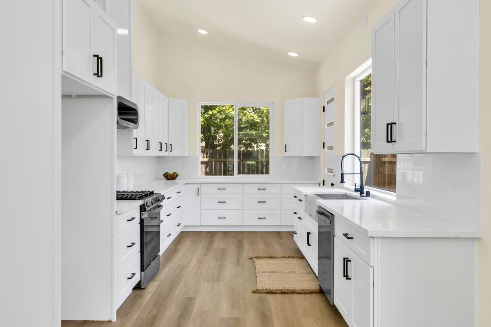 Detail Gallery Image 18 of 48 For 8411 Aster Ct, Citrus Heights,  CA 95610 - 3 Beds | 2 Baths