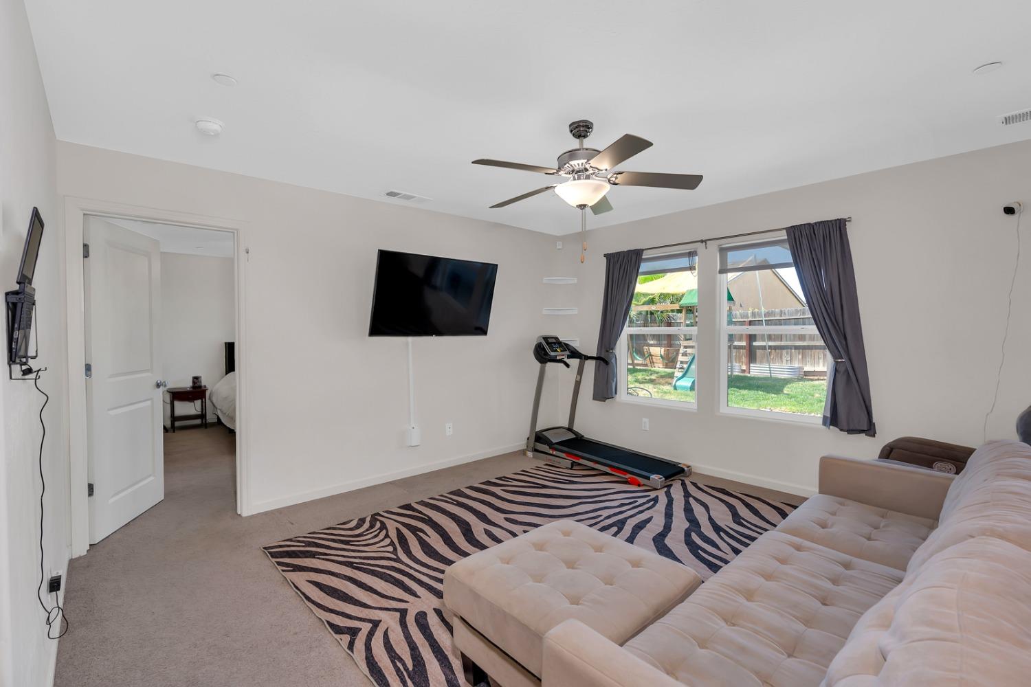 Detail Gallery Image 24 of 48 For 627 Suzanne Dr, Merced,  CA 95348 - 4 Beds | 2 Baths