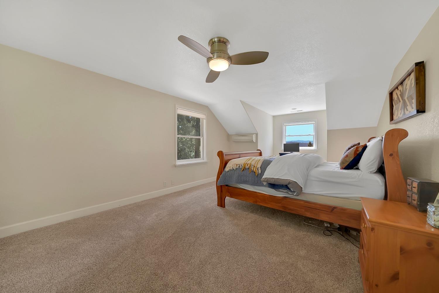 Detail Gallery Image 34 of 66 For 18720 Circle View Dr, Pioneer,  CA 95666 - 3 Beds | 3 Baths