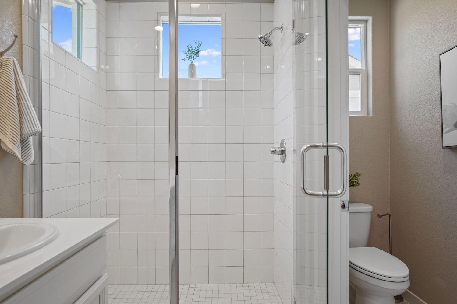 Detail Gallery Image 25 of 31 For 3205 Forney, Sacramento,  CA 95816 - 3 Beds | 2/1 Baths