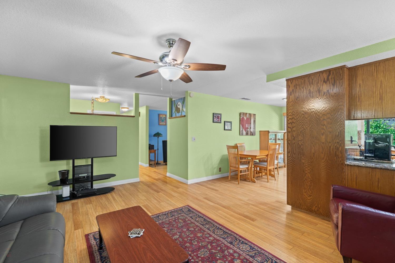 Detail Gallery Image 14 of 36 For 14535 Arapaho Way, Manteca,  CA 95336 - 3 Beds | 2 Baths