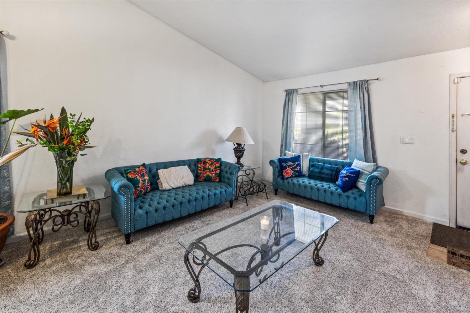 Detail Gallery Image 15 of 57 For 4116 Vercelli St, Stockton,  CA 95206 - 3 Beds | 2 Baths