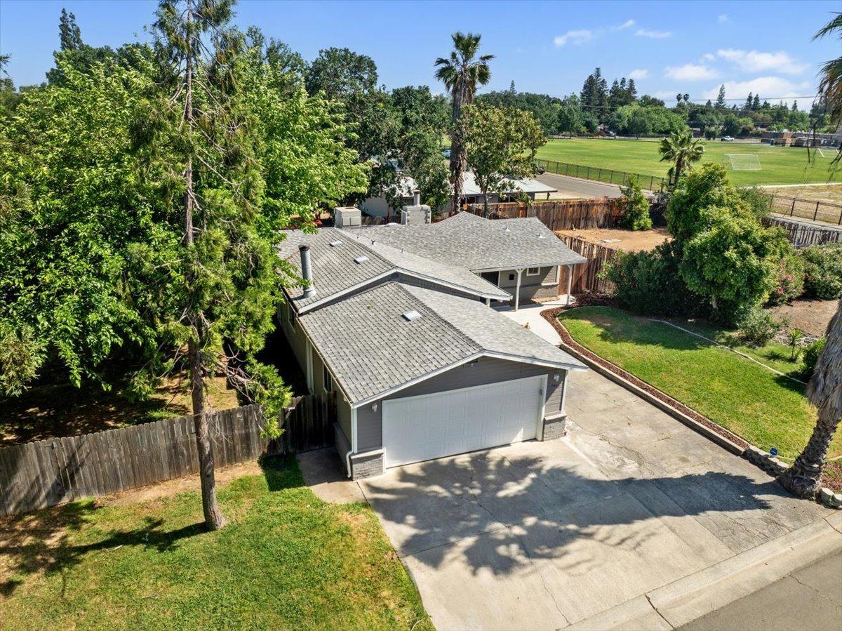 Detail Gallery Image 38 of 48 For 3845 Sunnyvale Ave, Sacramento,  CA 95821 - 4 Beds | 2 Baths