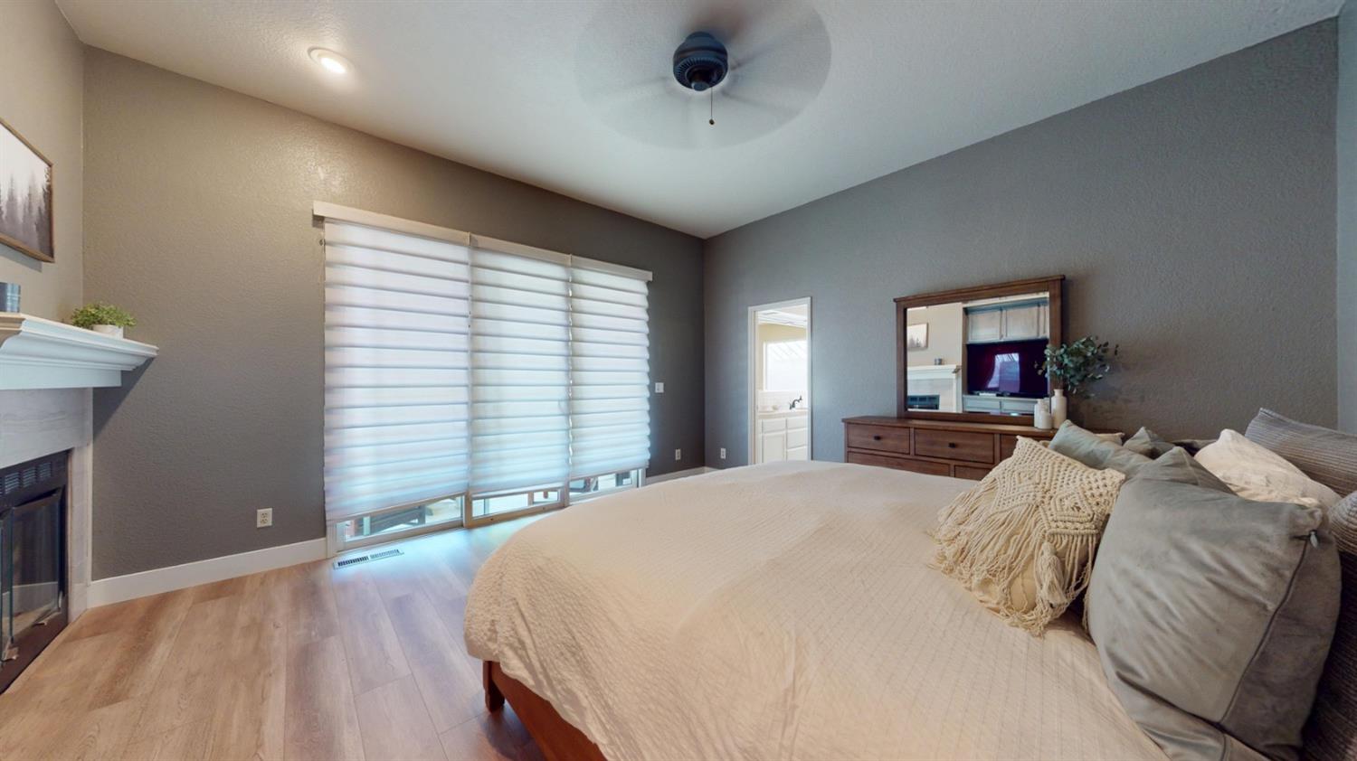 3306 Wyc Lakeshore Drive, Modesto, California image 13