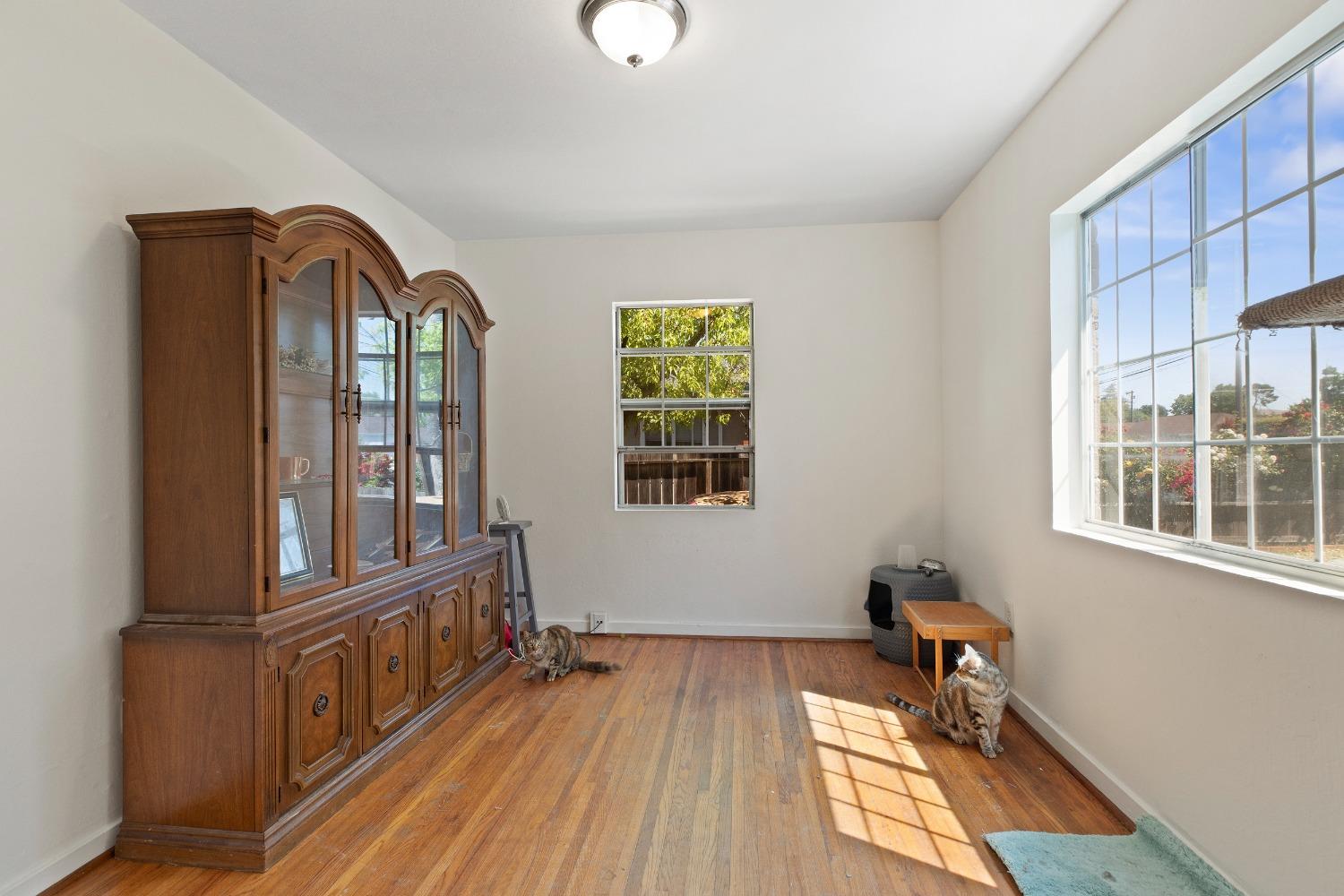 Detail Gallery Image 16 of 31 For 1731 Humphrey Dr, Concord,  CA 94519 - 3 Beds | 1 Baths
