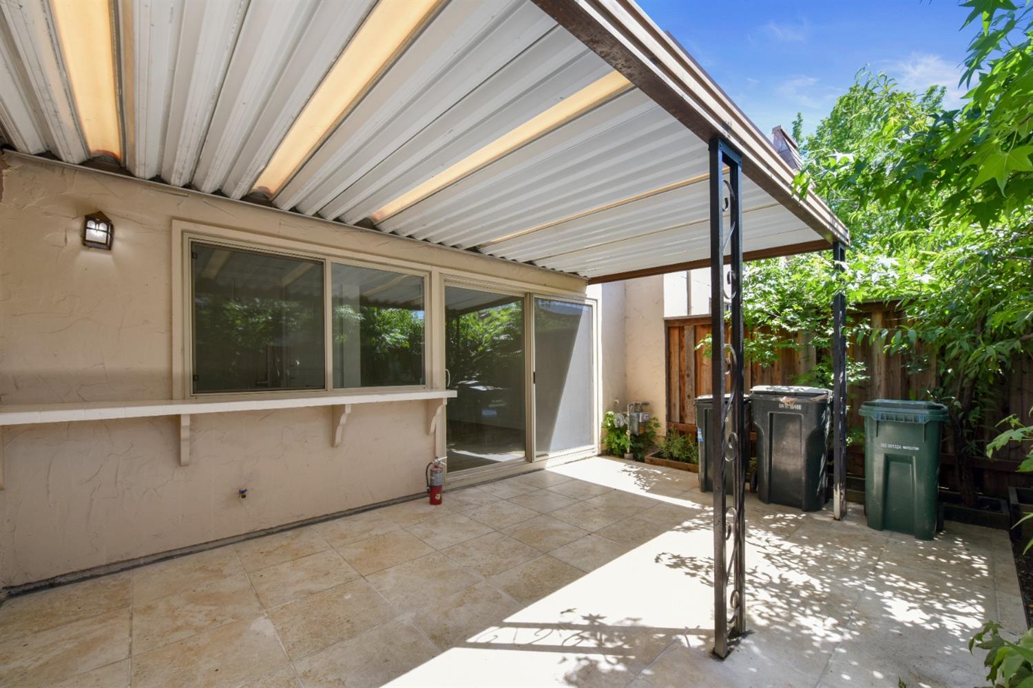Photo #15: 225058863 Listing: Photo #15