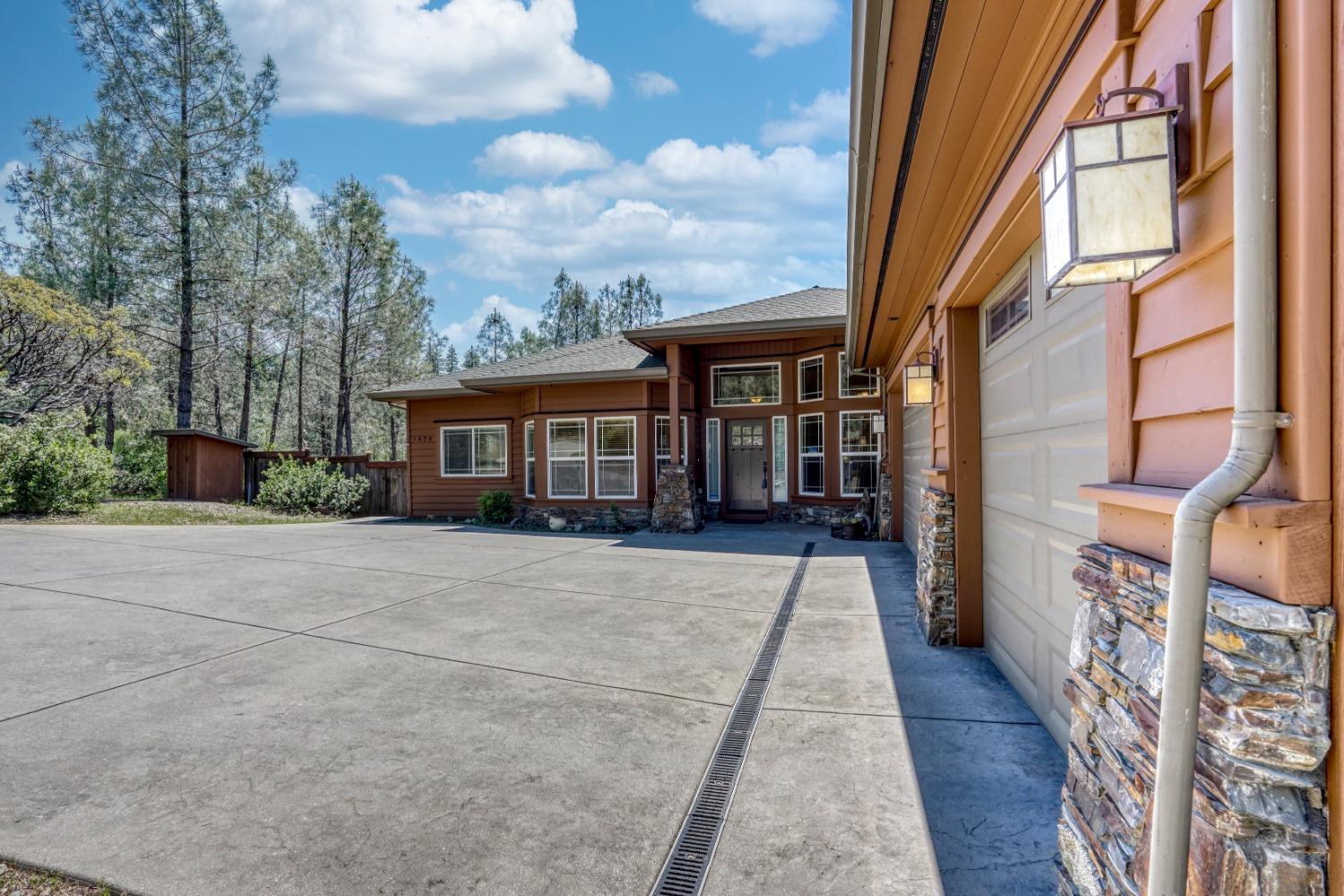 Detail Gallery Image 5 of 71 For 1470 Ponderosa Way, Colfax,  CA 95713 - 3 Beds | 2 Baths