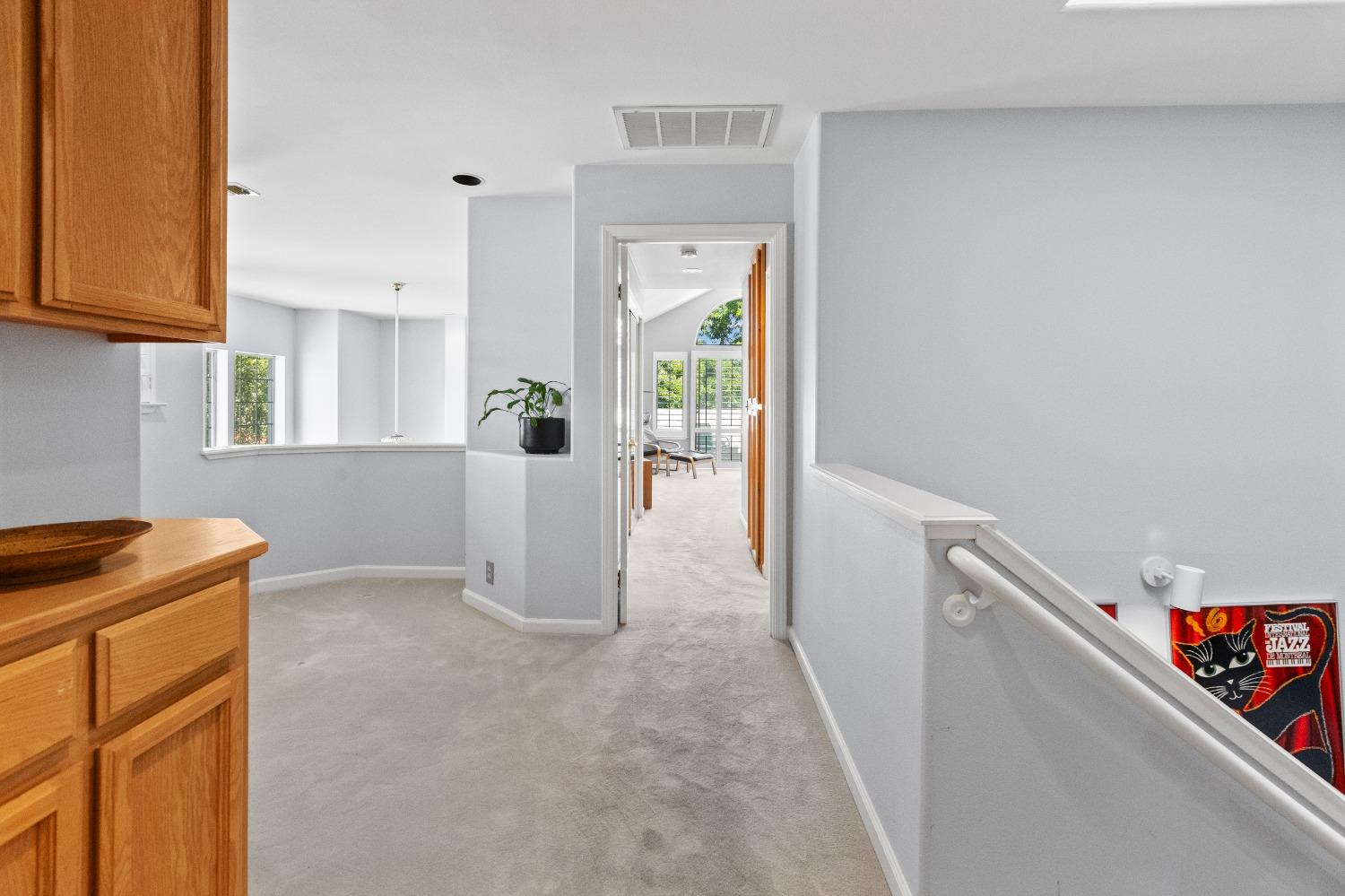 Detail Gallery Image 27 of 56 For 7805 River Village Dr, Sacramento,  CA 95831 - 3 Beds | 2/1 Baths