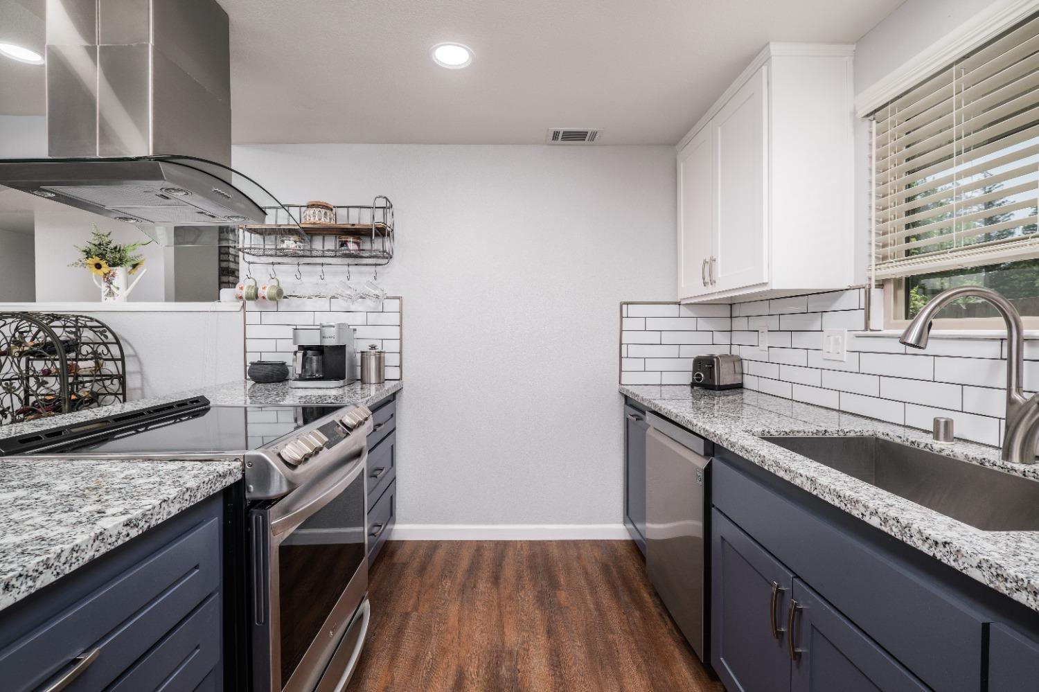 Detail Gallery Image 20 of 61 For 11078 Autumnwind Ln, Rancho Cordova,  CA 95670 - 3 Beds | 2 Baths