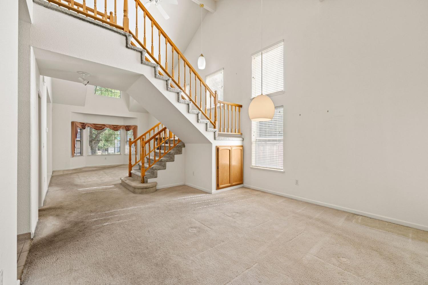 Detail Gallery Image 13 of 56 For 2936 Trigo Way, Sacramento,  CA 95833 - 3 Beds | 2/1 Baths