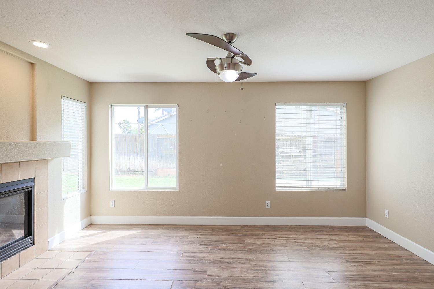 Detail Gallery Image 17 of 61 For 12485 Palisades Pl, Chowchilla,  CA 93610 - 5 Beds | 3 Baths